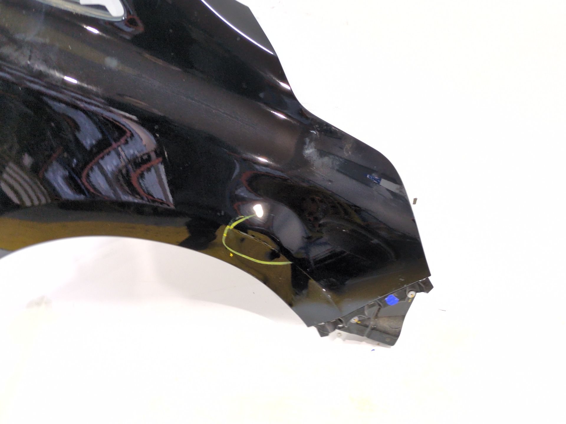 aleta_delantera_derecha_631002402r_renault_kangoo_iii_monospace_blue_dci_95_kjab