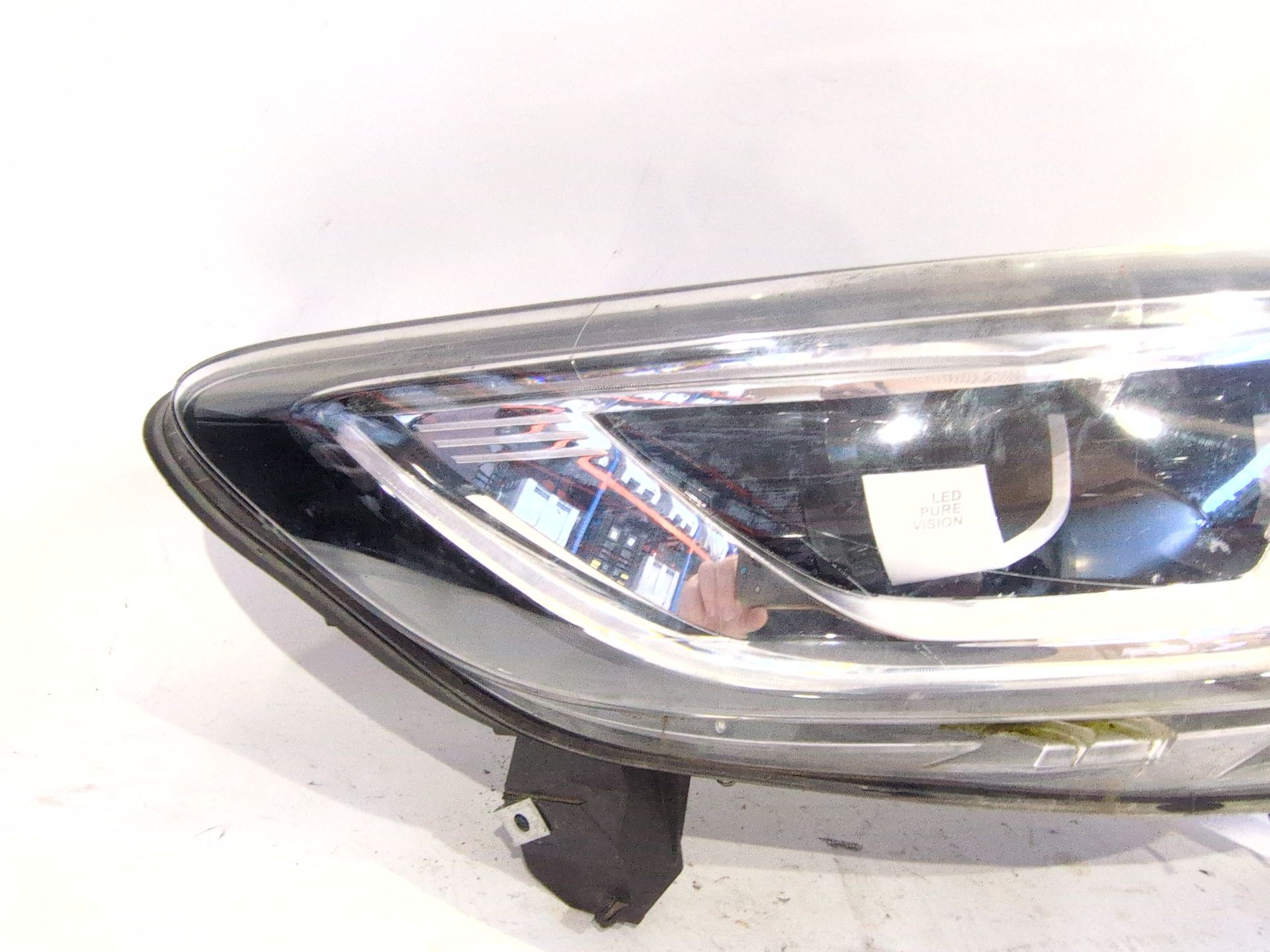 faro_derecho_260105570r_renault_kadjar_ha_hl_1_5_blue_dci_115