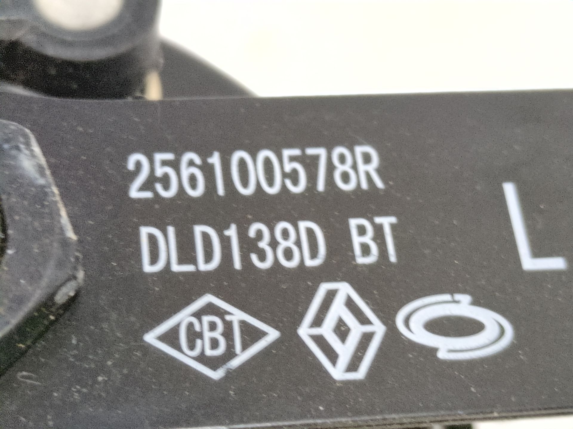 claxon_256100578r_renault_kangoo_iii_monospace_blue_dci_95_kjab