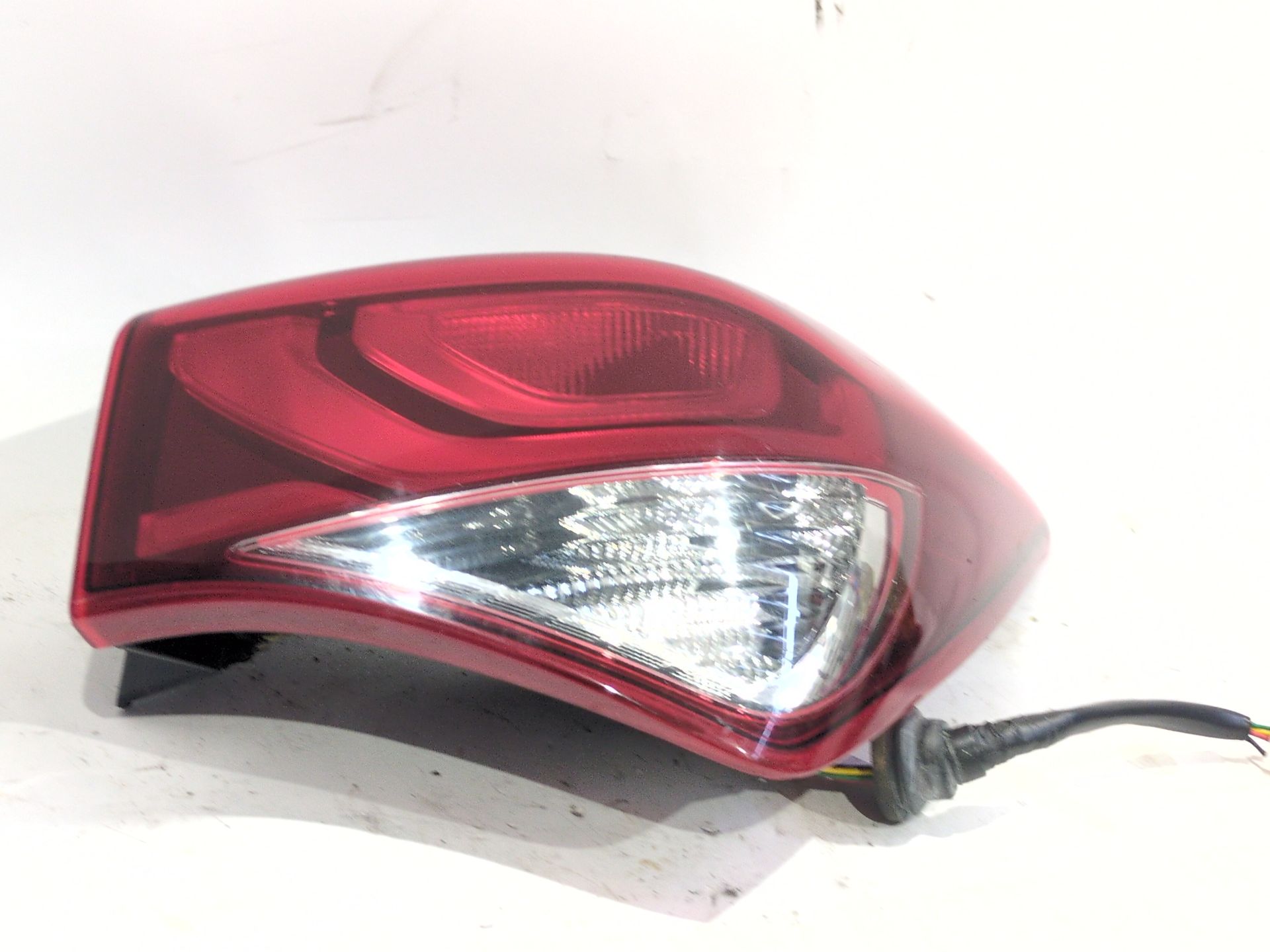 piloto_trasero_derecho_exterior_92402c8000_hyundai_i20_ii_gb_ib_1_2