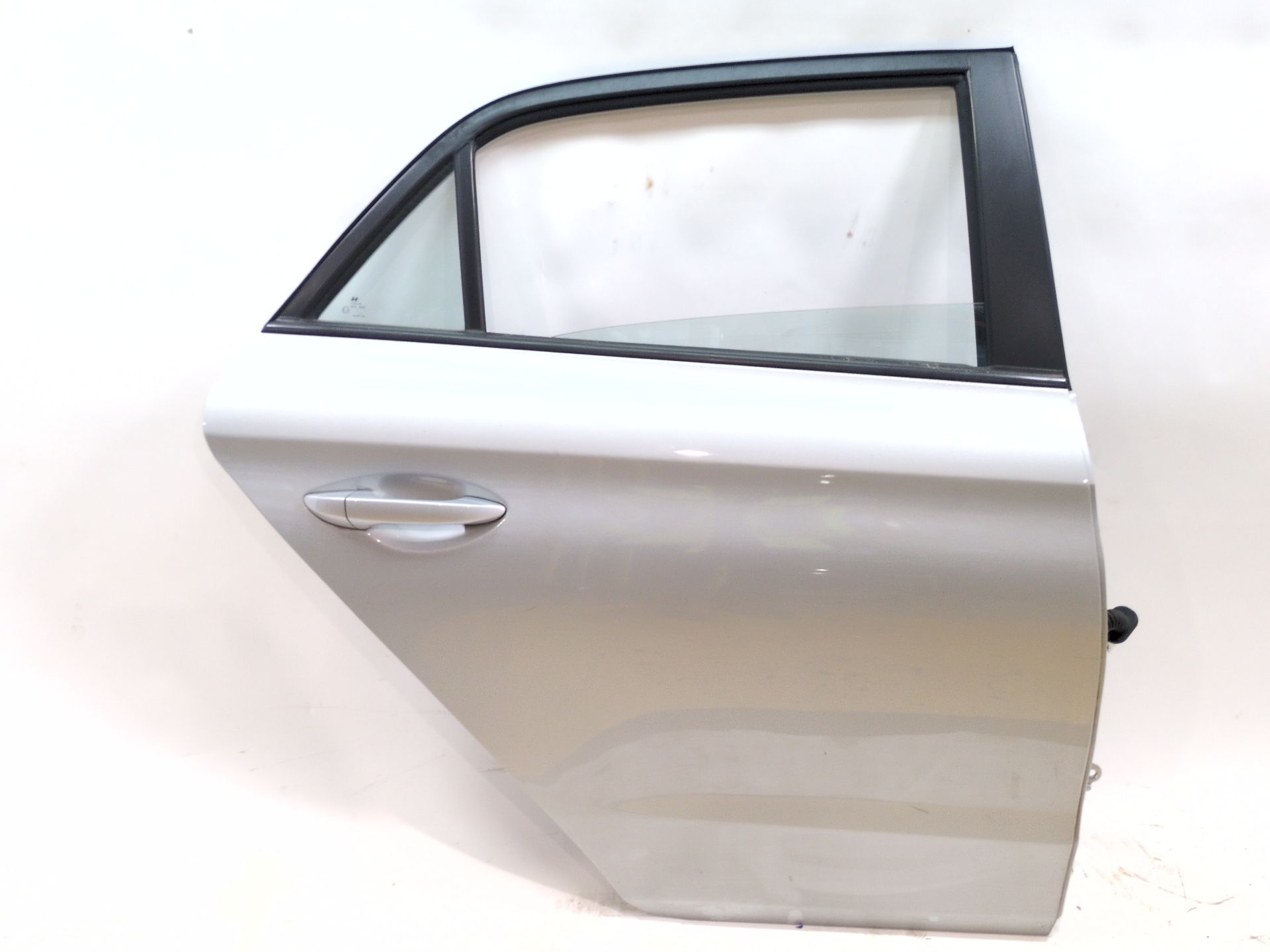 puerta_trasera_derecha_77004c8000_hyundai_i20_ii_gb_ib_1_2