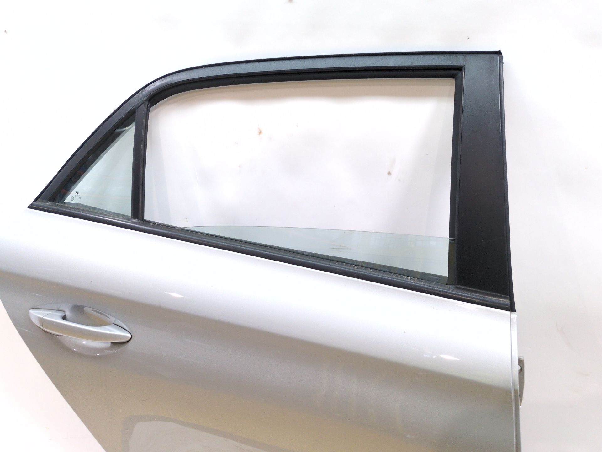 puerta_trasera_derecha_77004c8000_hyundai_i20_ii_gb_ib_1_2