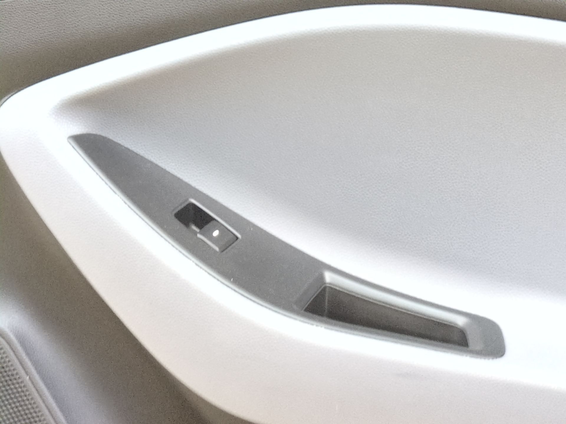 puerta_trasera_derecha_77004c8000_hyundai_i20_ii_gb_ib_1_2