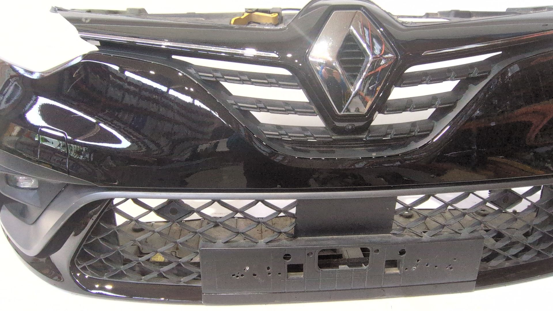 paragolpes_delantero_620227941r_renault_clio_v_b7_1_6_e_tech_145_b7mu