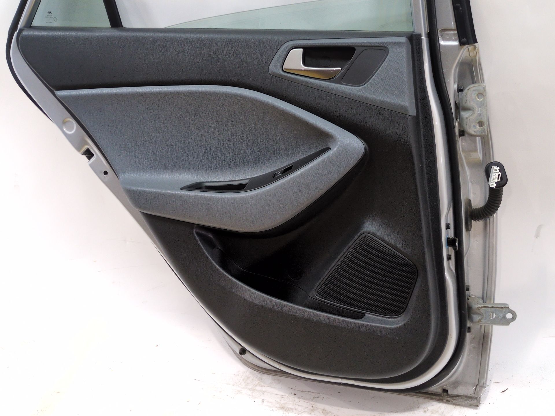 puerta_trasera_izquierda_77003c8000_hyundai_i20_ii_gb_ib_1_2