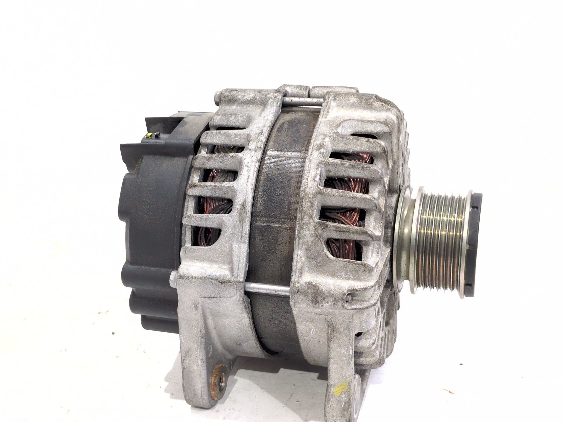 alternador_231003000r_118000324_renault_megane_iv_hatchback_b9a_m_n_1_5_blue_dci_95_b9a2