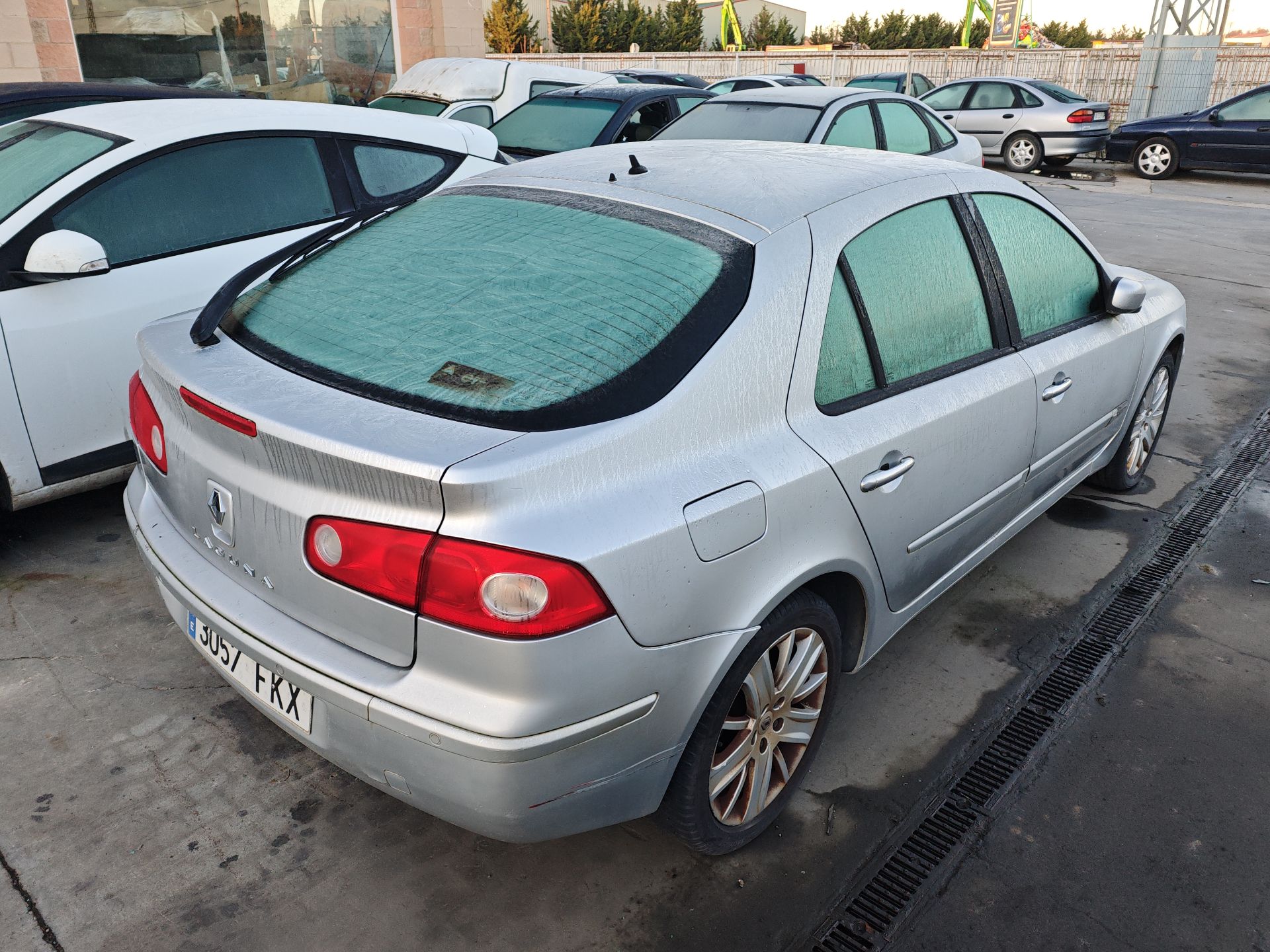 renault_laguna_ii_bg0_1