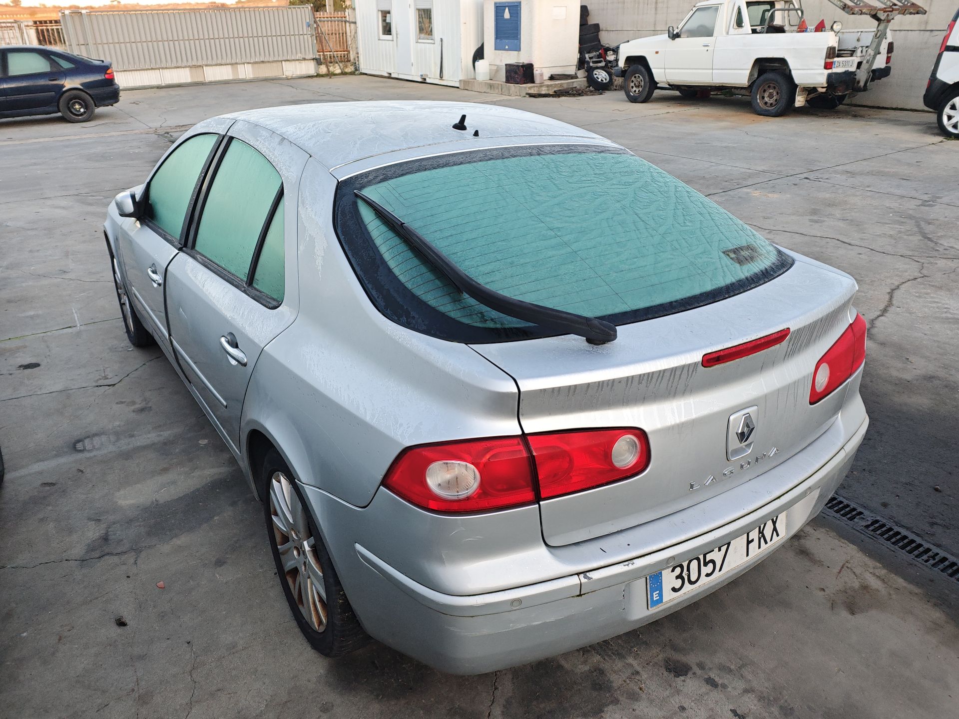 renault_laguna_ii_bg0_1