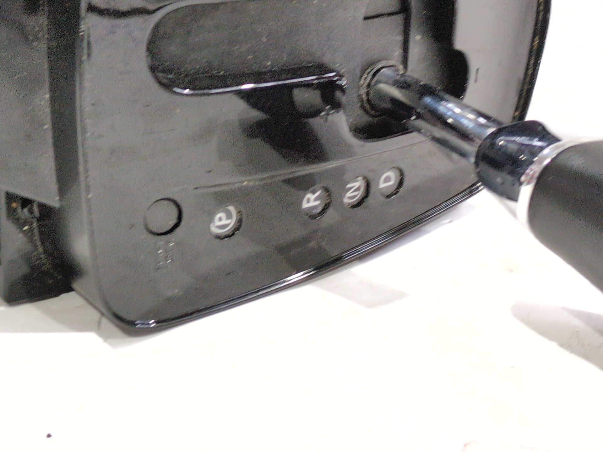 palanca_cambio_349014ey0e_renault_kadjar_ha_hl_1_5_dci_110_hla3