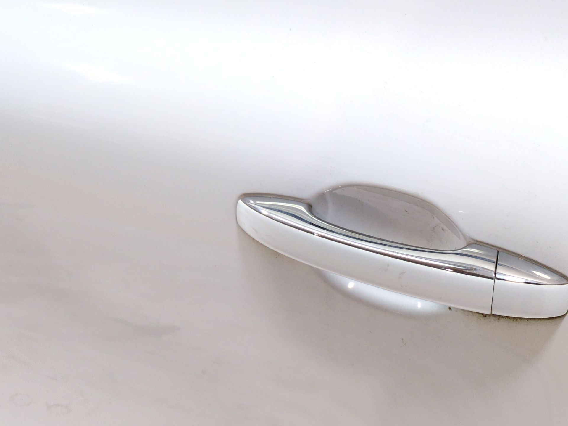 puerta_trasera_izquierda_821015974r_ice_white_bc_ov369_renault_talisman_lp_2_0_blue_dci_200_lpal