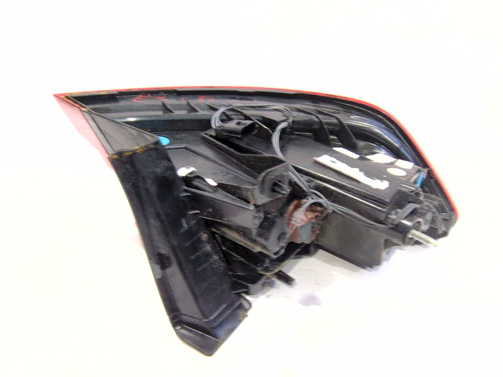 piloto_trasero_derecho_exterior_sin_referencia_renault_megane_iv_hatchback_b9a_m_n_1_5_blue_dci_95_b9a2