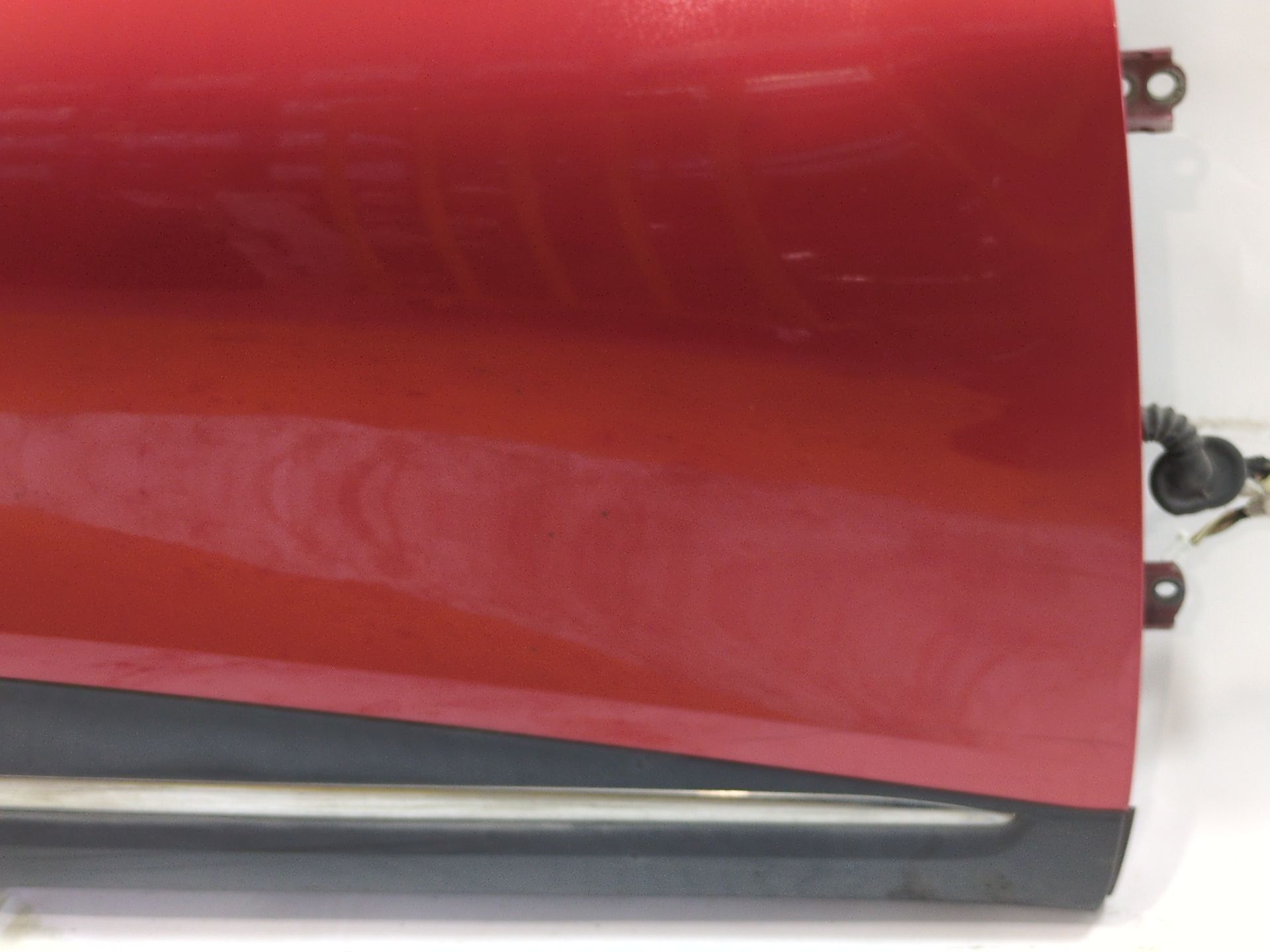 puerta_delantera_derecha_801006957r_red_flame_tennp_renault_kadjar_ha_hl_1_5_dci_110_hla3