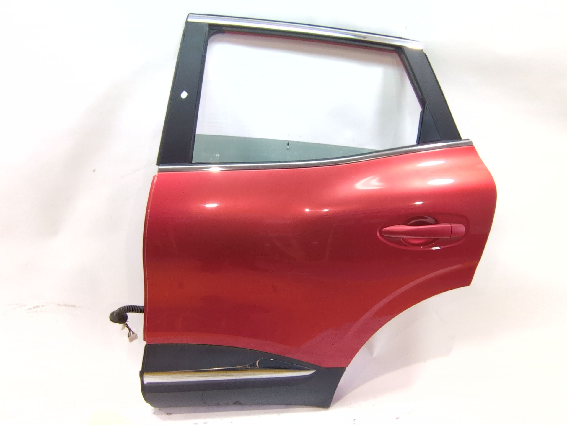 puerta_trasera_izquierda_821016878r_red_flame_tennp_renault_kadjar_ha_hl_1_5_dci_110_hla3