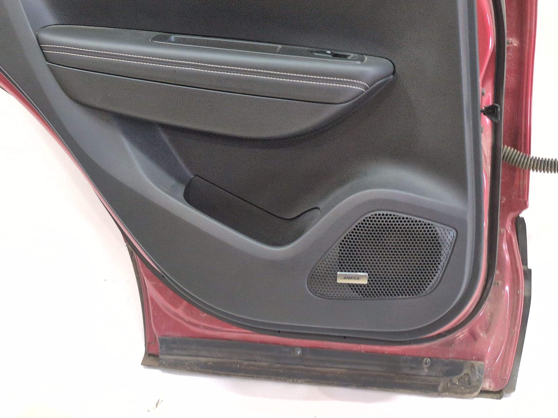 puerta_trasera_izquierda_821016878r_red_flame_tennp_renault_kadjar_ha_hl_1_5_dci_110_hla3