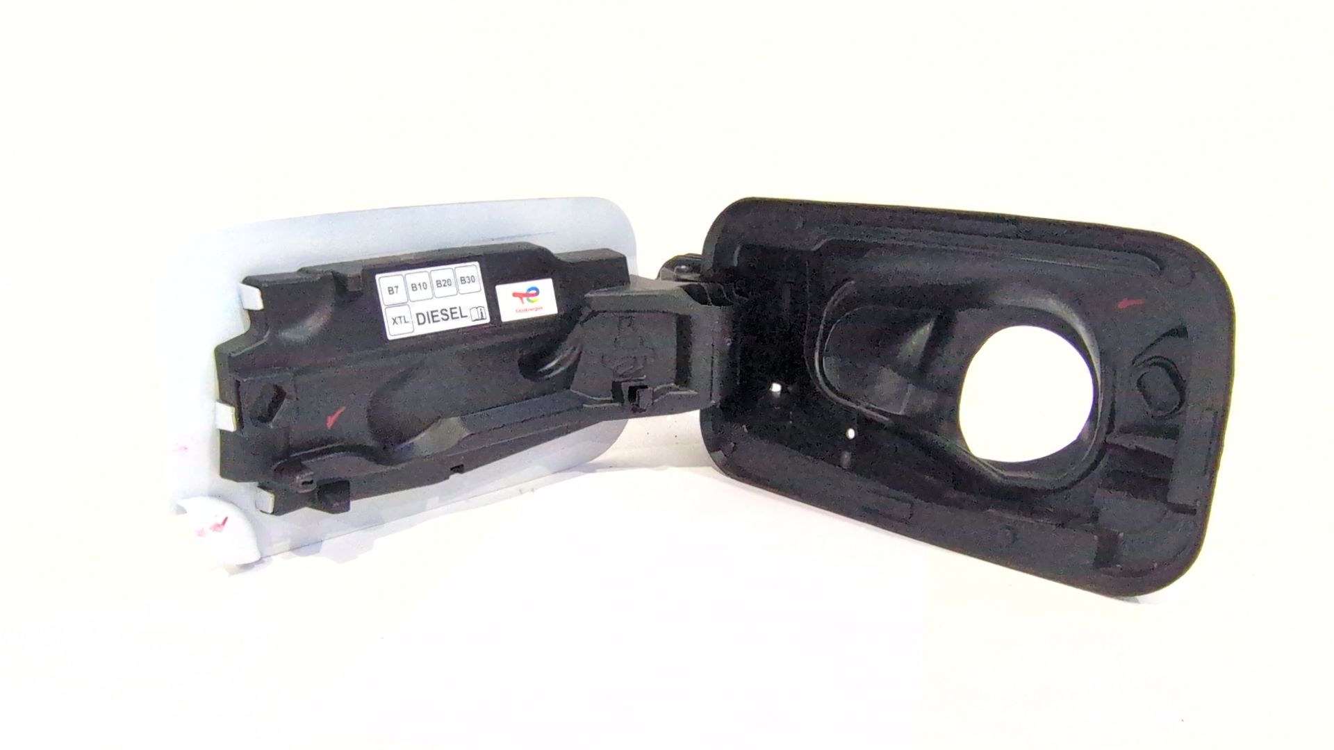 tapa_exterior_combustible_9817933380_citr_n_berlingo_berlingo_first_furgoneta_monovolumen_m_1_6_hdi_92