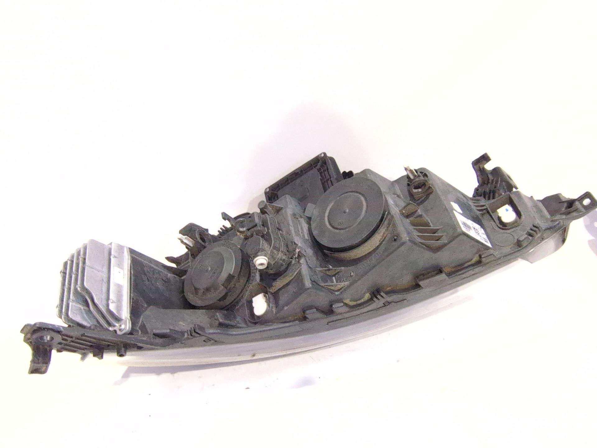 faro_derecho_260108478r_renault_megane_iv_hatchback_b9a_m_n_1_5_blue_dci_95_b9a2