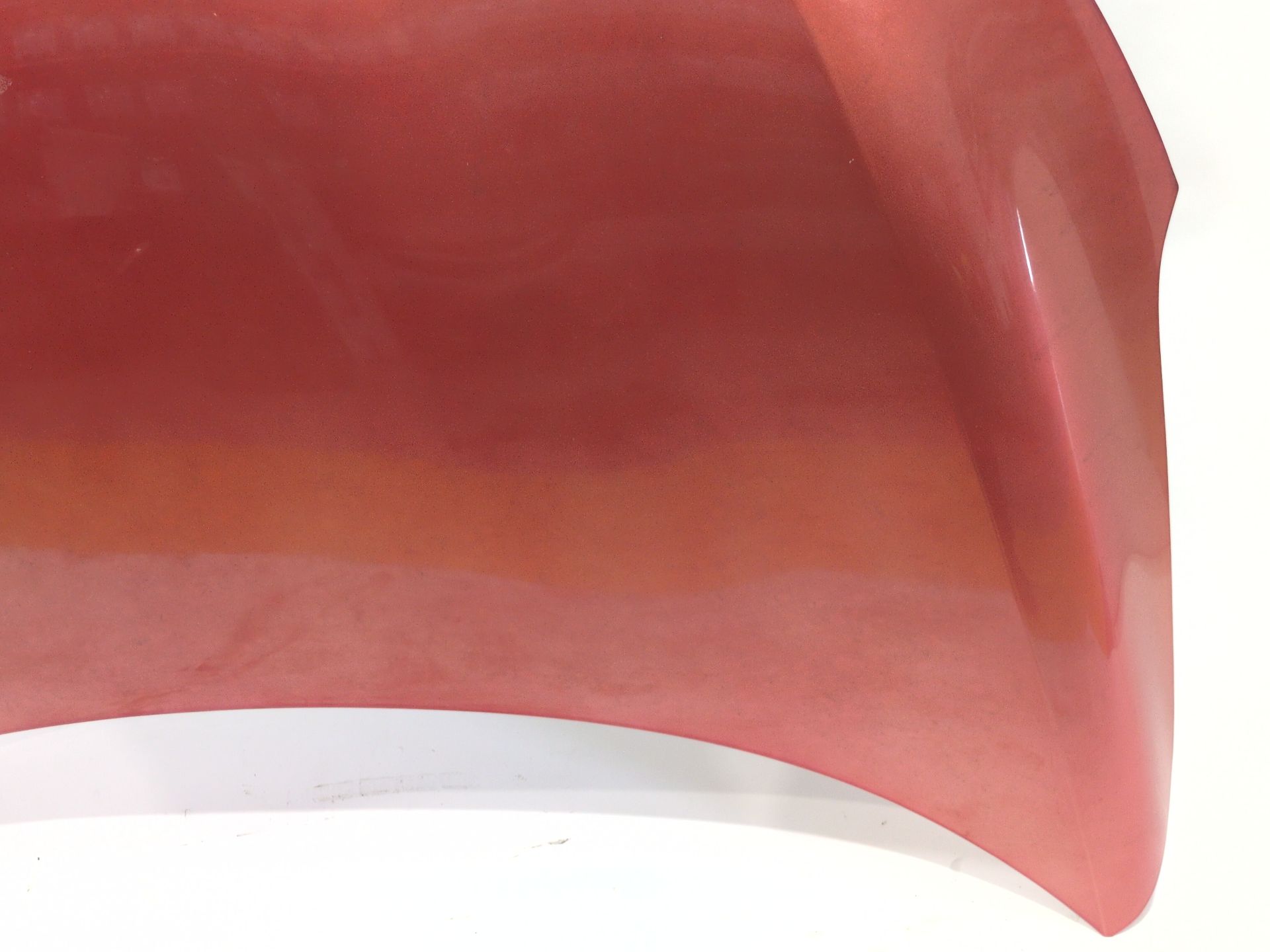 capot_651004019r_red_flame_tennp_renault_kadjar_ha_hl_1_5_dci_110_hla3