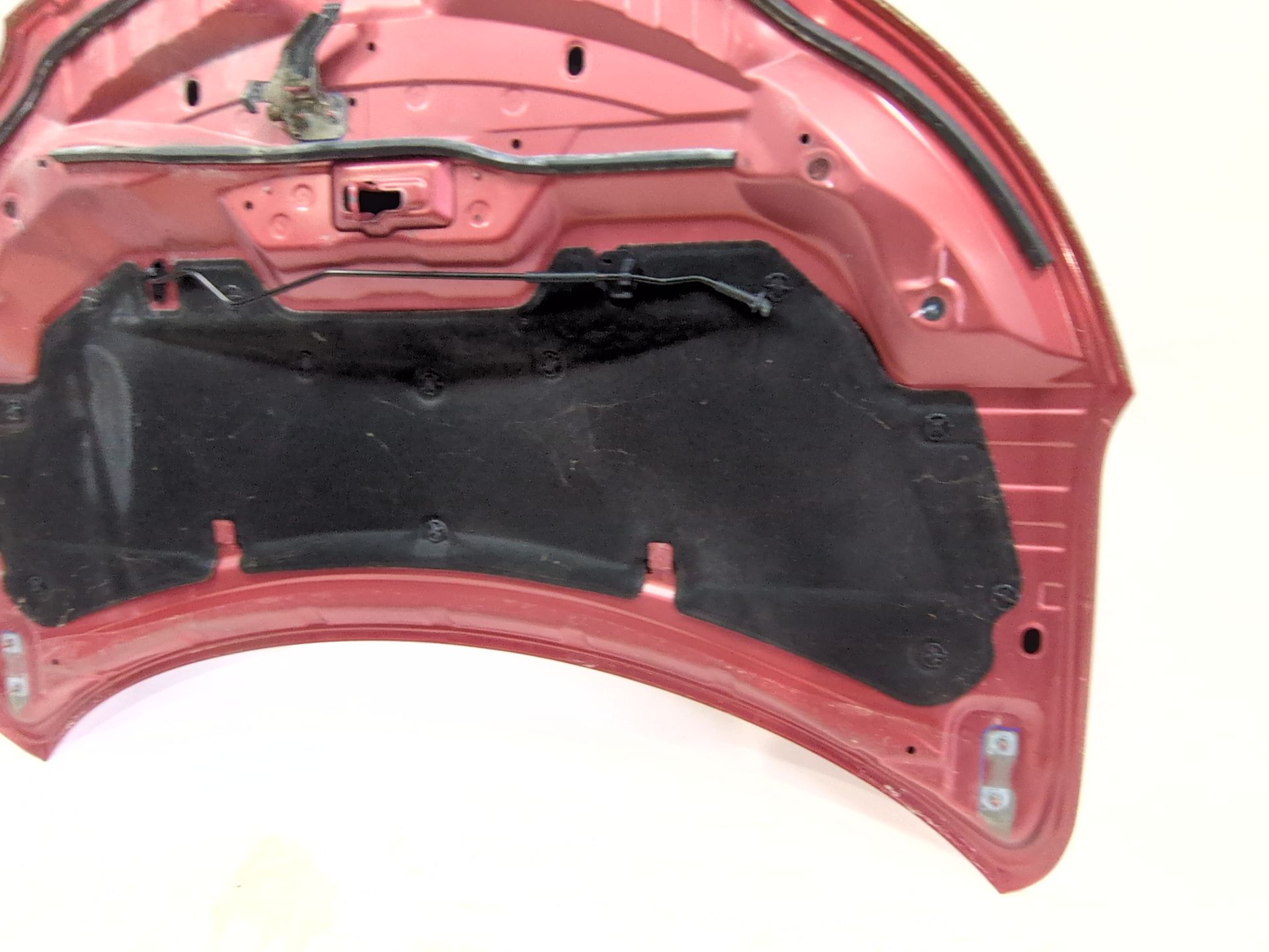 capot_651004019r_red_flame_tennp_renault_kadjar_ha_hl_1_5_dci_110_hla3