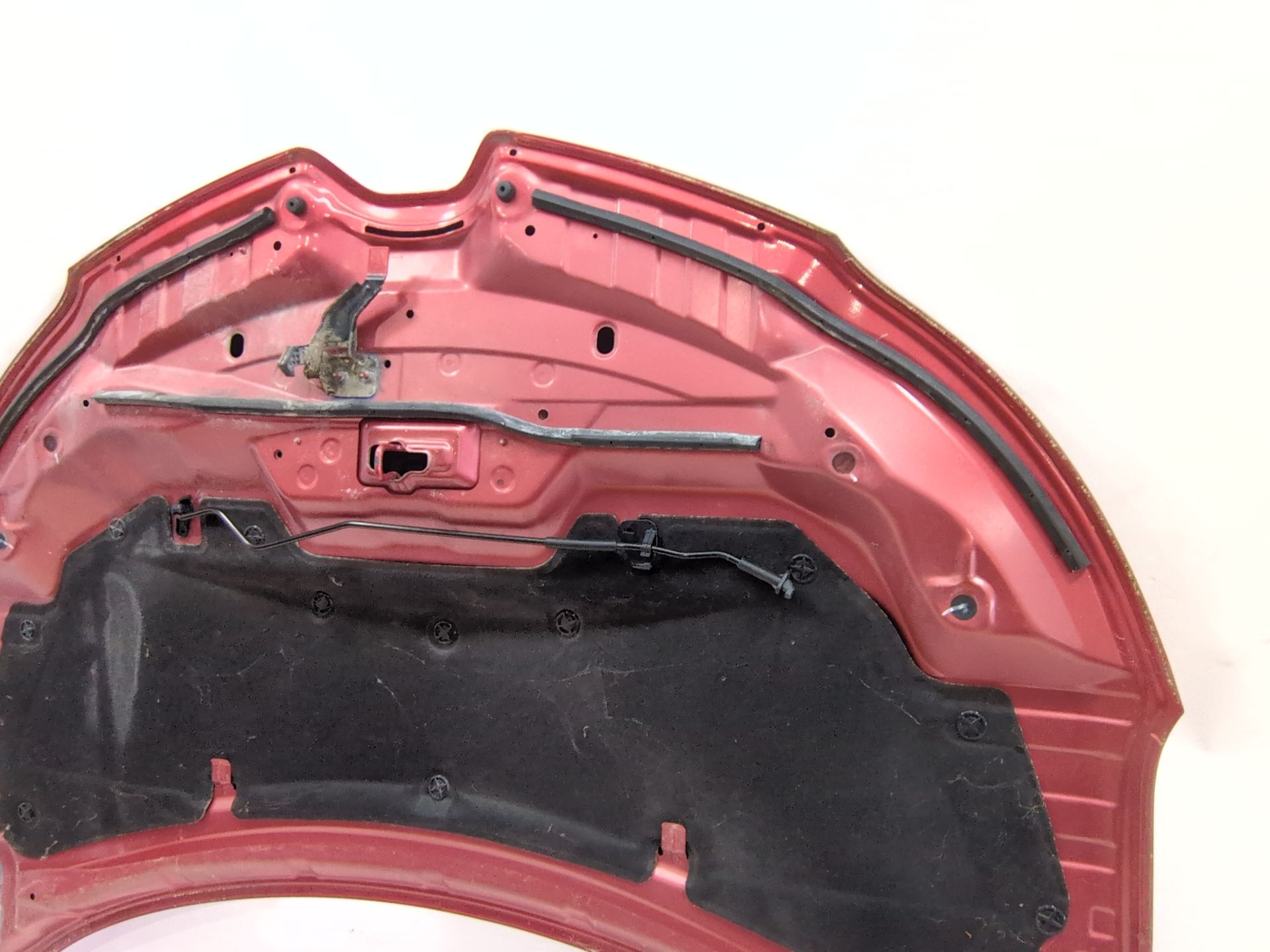 capot_651004019r_red_flame_tennp_renault_kadjar_ha_hl_1_5_dci_110_hla3