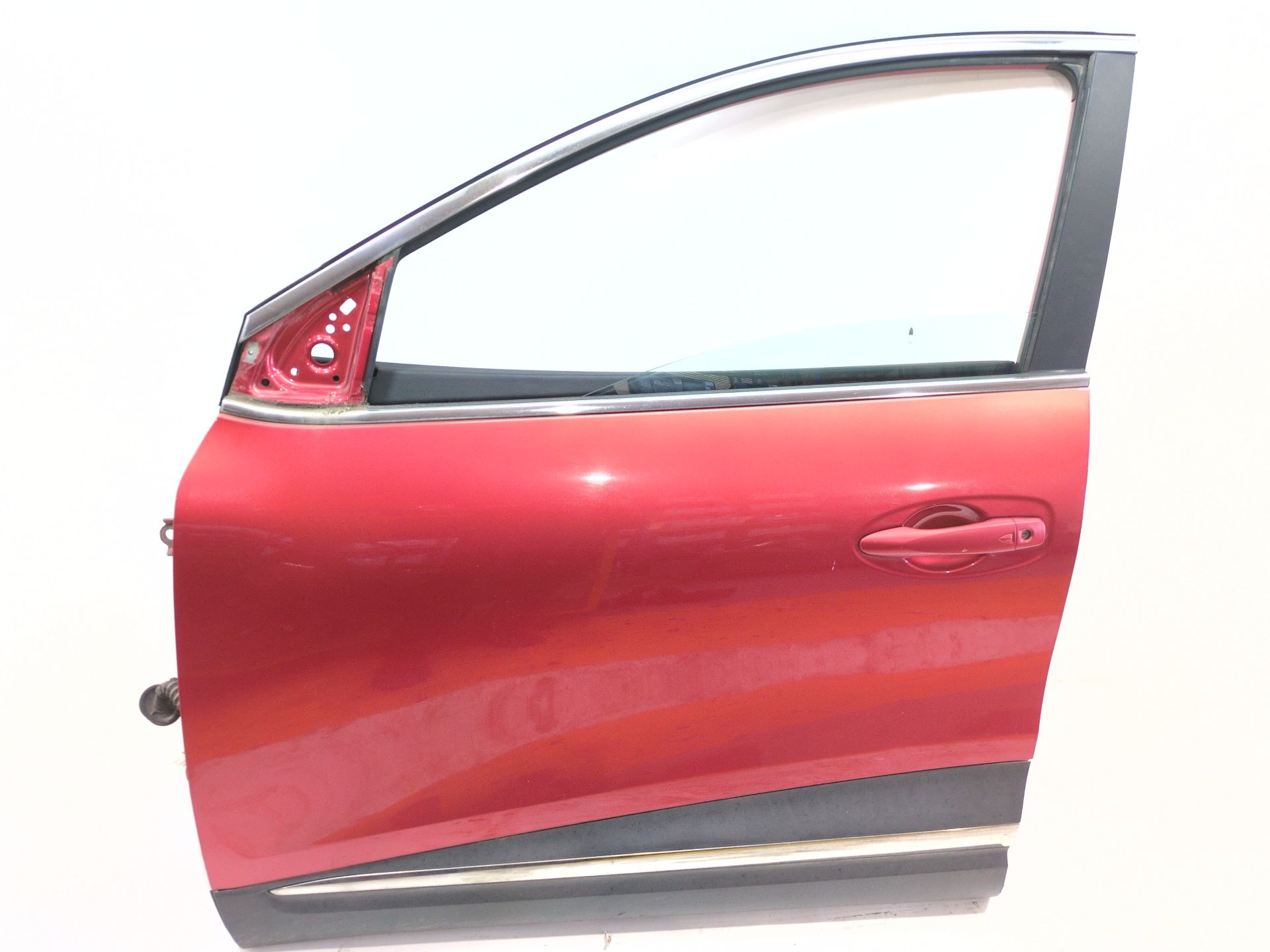 puerta_delantera_izquierda_801016831r_red_flame_tennp_renault_kadjar_ha_hl_1_5_dci_110_hla3