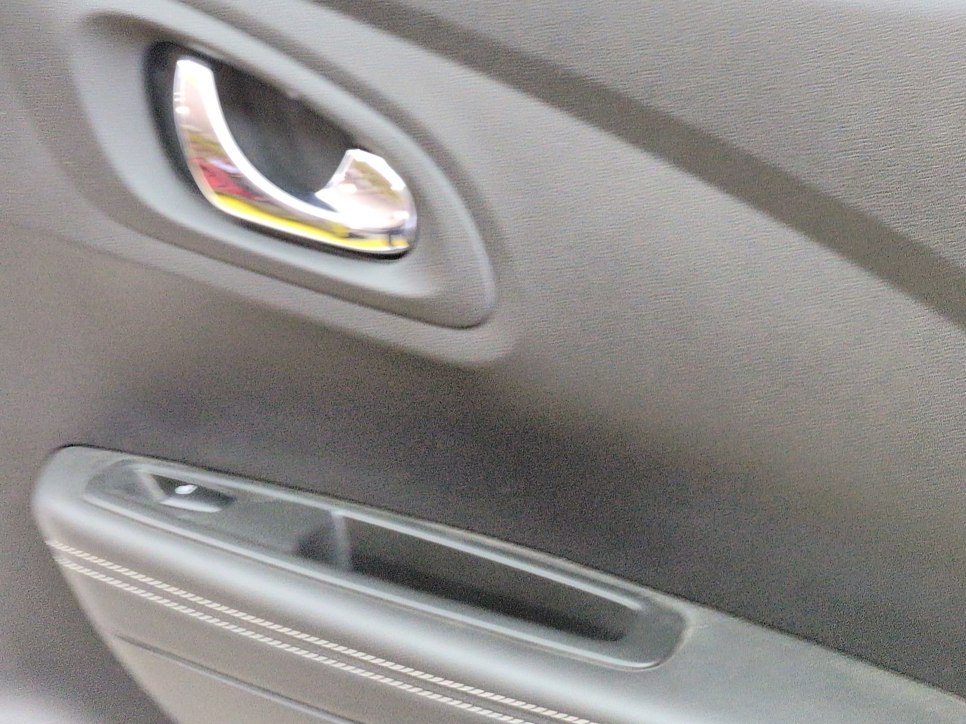 puerta_trasera_derecha_821000294r_red_flame_tennp_renault_kadjar_ha_hl_1_5_dci_110_hla3