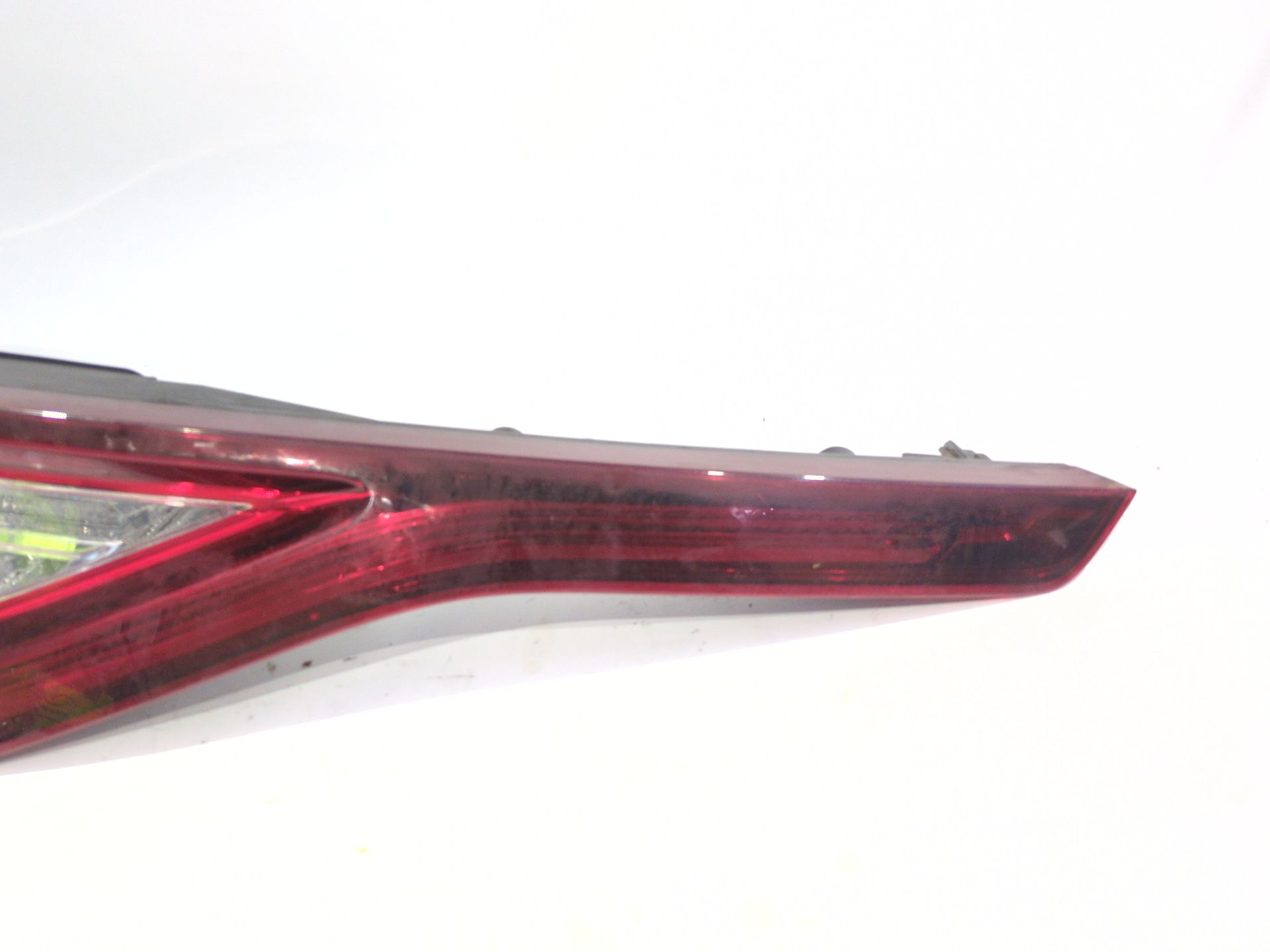 piloto_trasero_izquierdo_interior_265550248r_90083567_renault_megane_iv_hatchback_b9a_m_n_1_5_blue_dci_95_b9a2