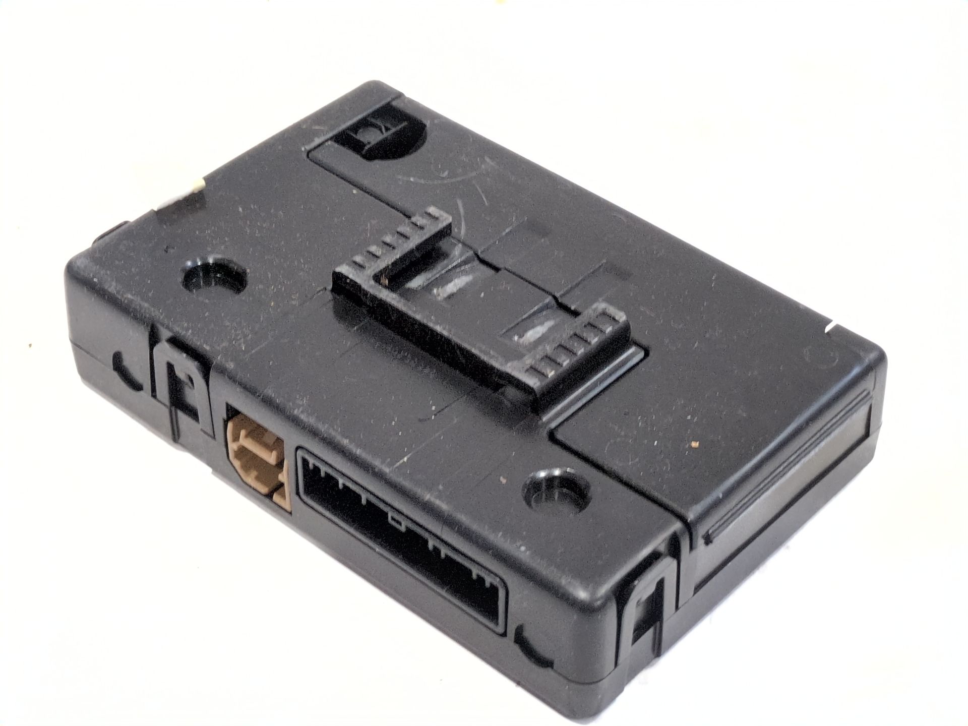 modulo_electronico_282754595r_renault_megane_iv_hatchback_b9a_m_n_1_5_blue_dci_95_b9a2