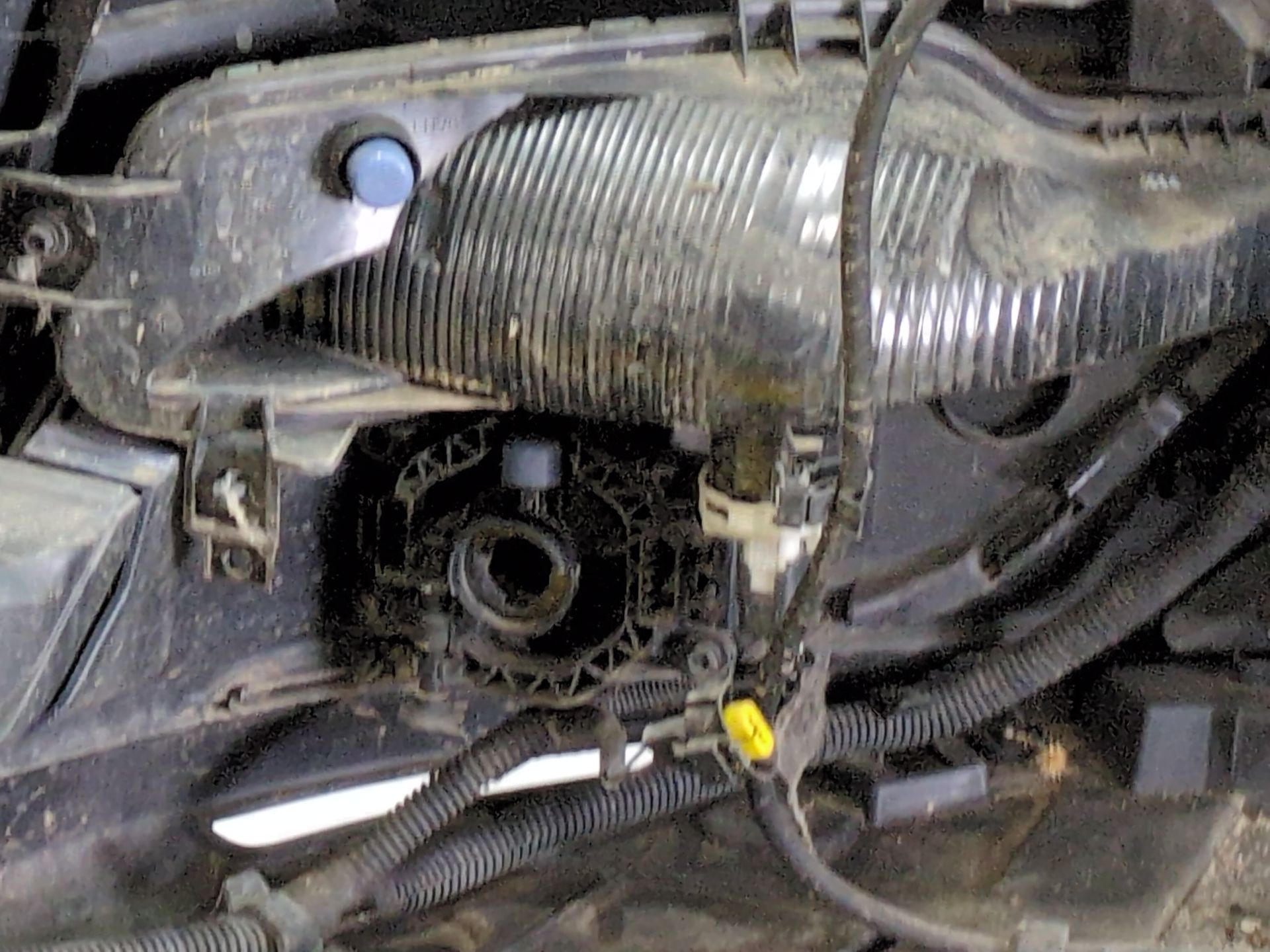 paragolpes_delantero_620223266r_blue_cosmos_terpr_renault_megane_iv_hatchback_b9a_m_n_1_5_blue_dci_95_b9a2