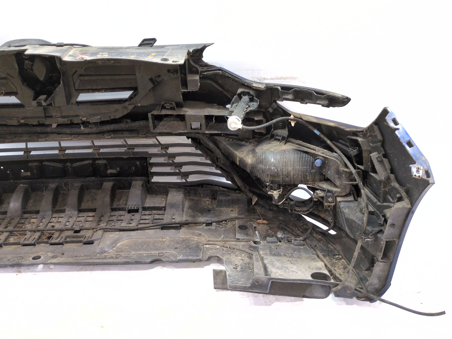 paragolpes_delantero_620223266r_blue_cosmos_terpr_renault_megane_iv_hatchback_b9a_m_n_1_5_blue_dci_95_b9a2