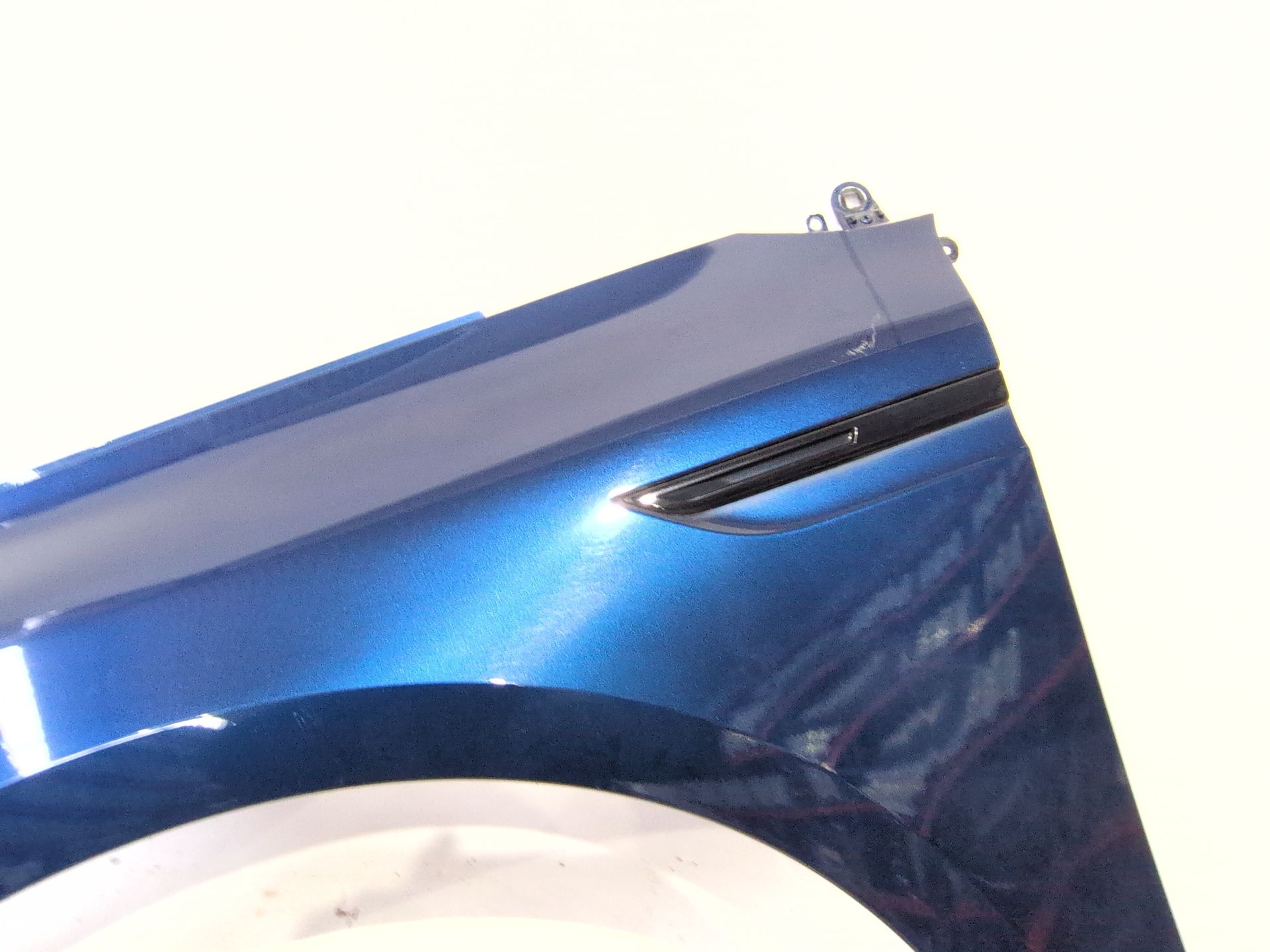 aleta_delantera_izquierda_631010796r_blue_cosmos_terpr_renault_megane_iv_hatchback_b9a_m_n_1_5_blue_dci_95_b9a2