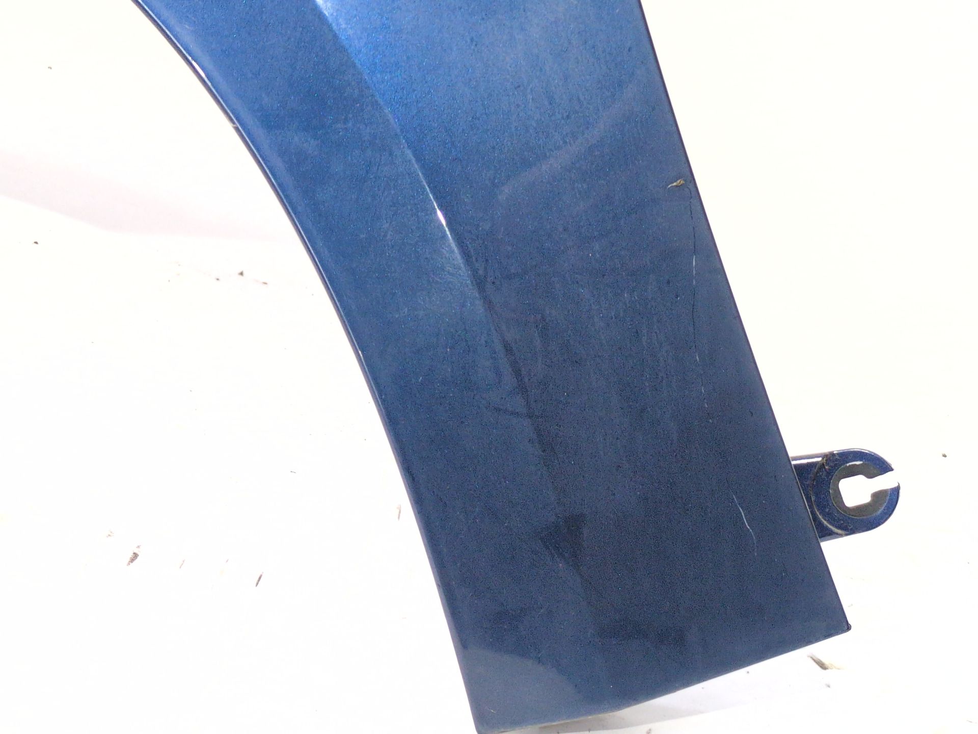 aleta_delantera_izquierda_631010796r_blue_cosmos_terpr_renault_megane_iv_hatchback_b9a_m_n_1_5_blue_dci_95_b9a2