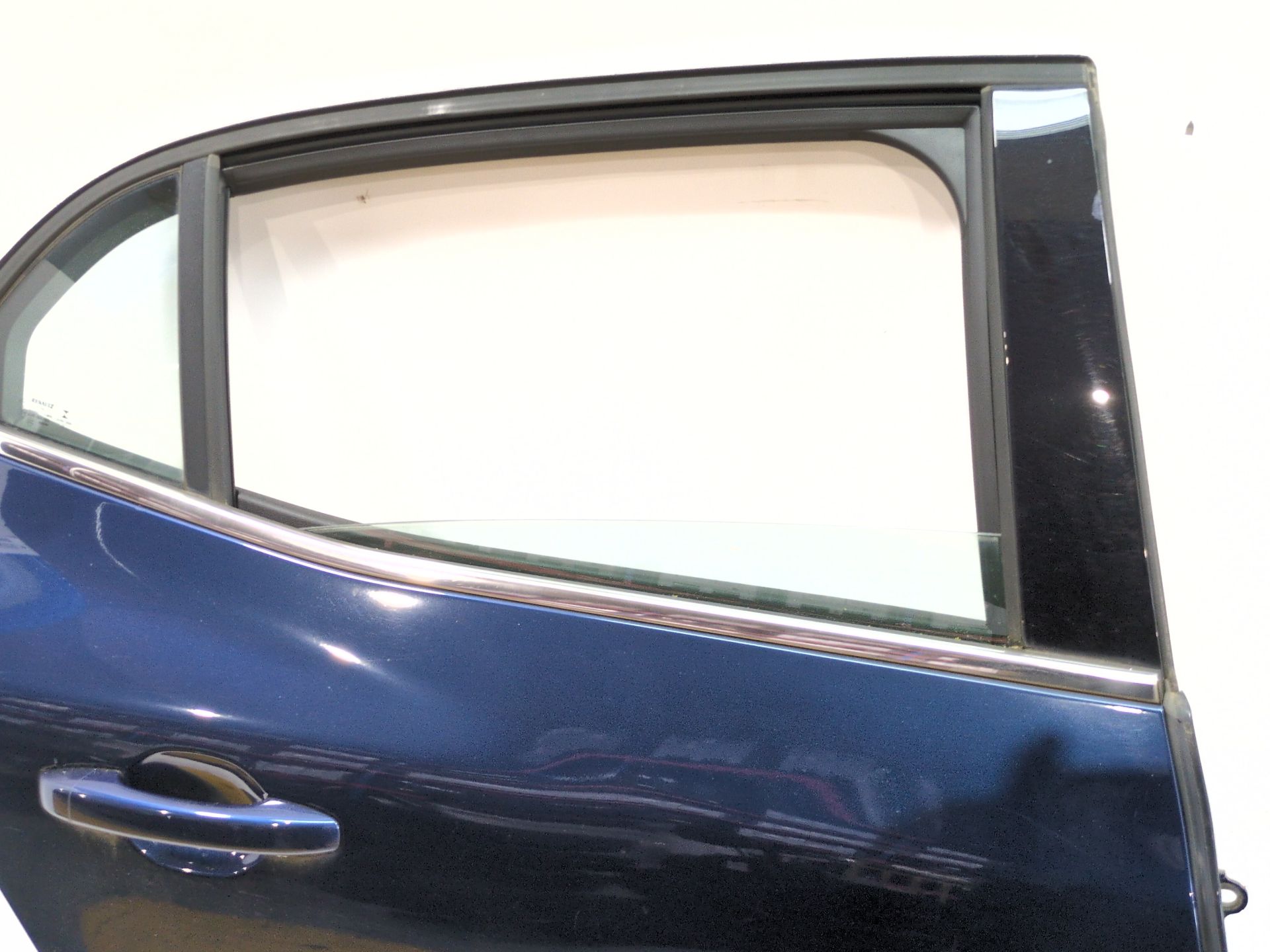 puerta_trasera_derecha_821001172r_blue_cosmos_terpr_renault_megane_iv_hatchback_b9a_m_n_1_5_blue_dci_95_b9a2