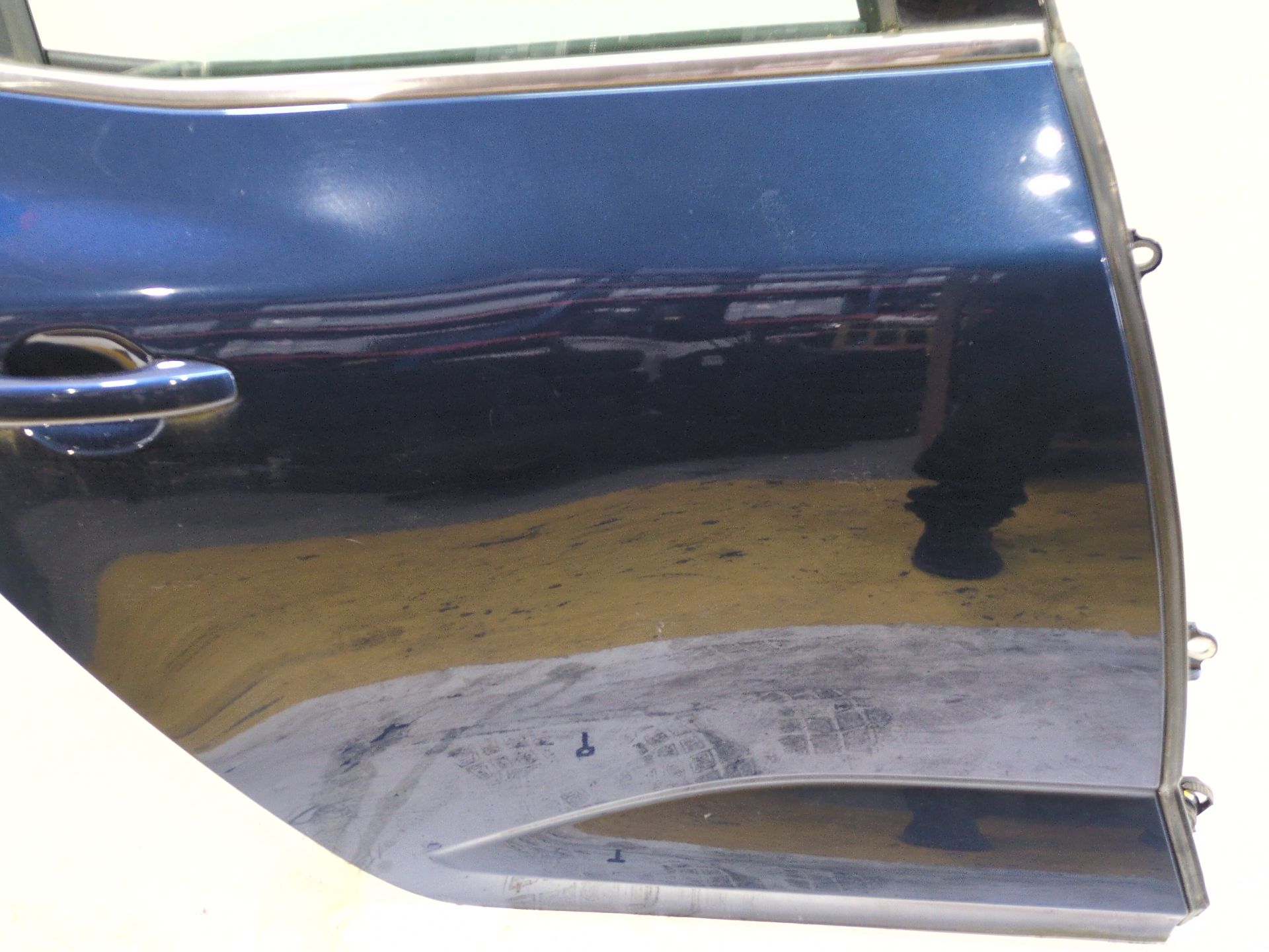 puerta_trasera_derecha_821001172r_blue_cosmos_terpr_renault_megane_iv_hatchback_b9a_m_n_1_5_blue_dci_95_b9a2