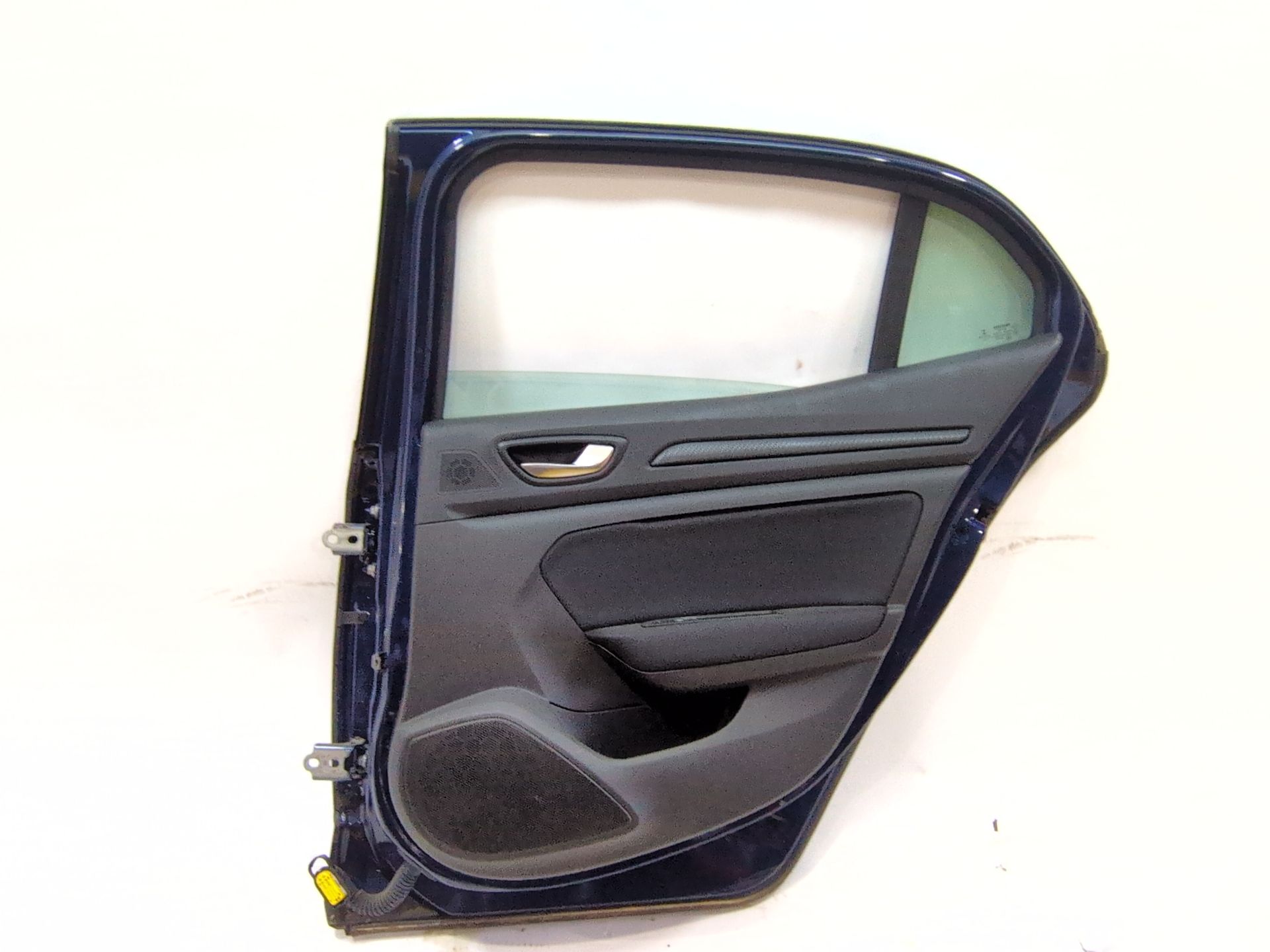 puerta_trasera_derecha_821001172r_blue_cosmos_terpr_renault_megane_iv_hatchback_b9a_m_n_1_5_blue_dci_95_b9a2