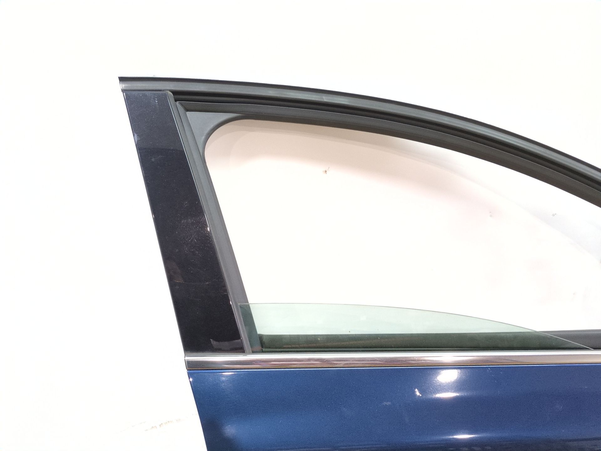 puerta_delantera_derecha_801001148r_blue_cosmos_terpr_renault_megane_iv_hatchback_b9a_m_n_1_5_blue_dci_95_b9a2