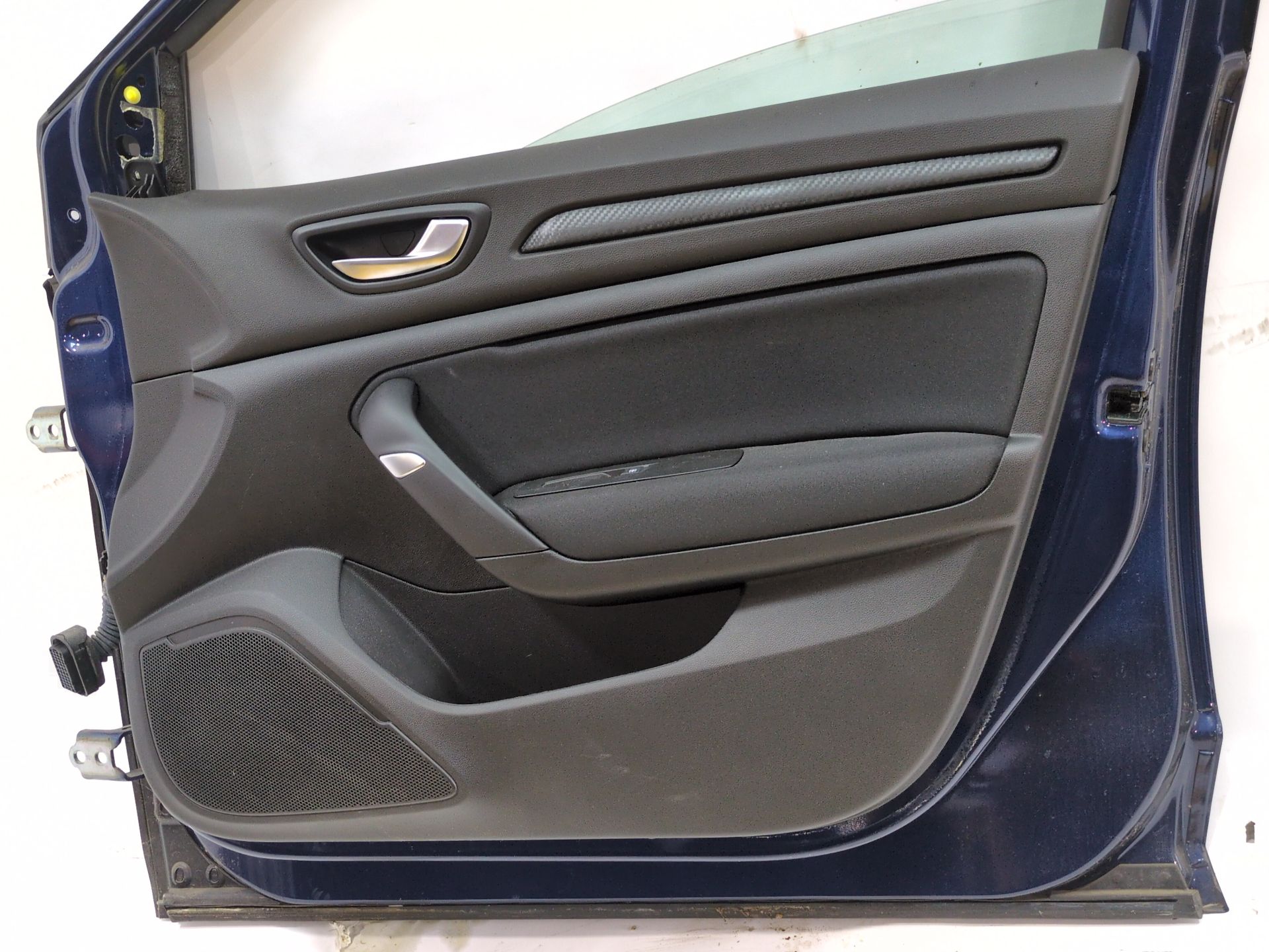 puerta_delantera_derecha_801001148r_blue_cosmos_terpr_renault_megane_iv_hatchback_b9a_m_n_1_5_blue_dci_95_b9a2