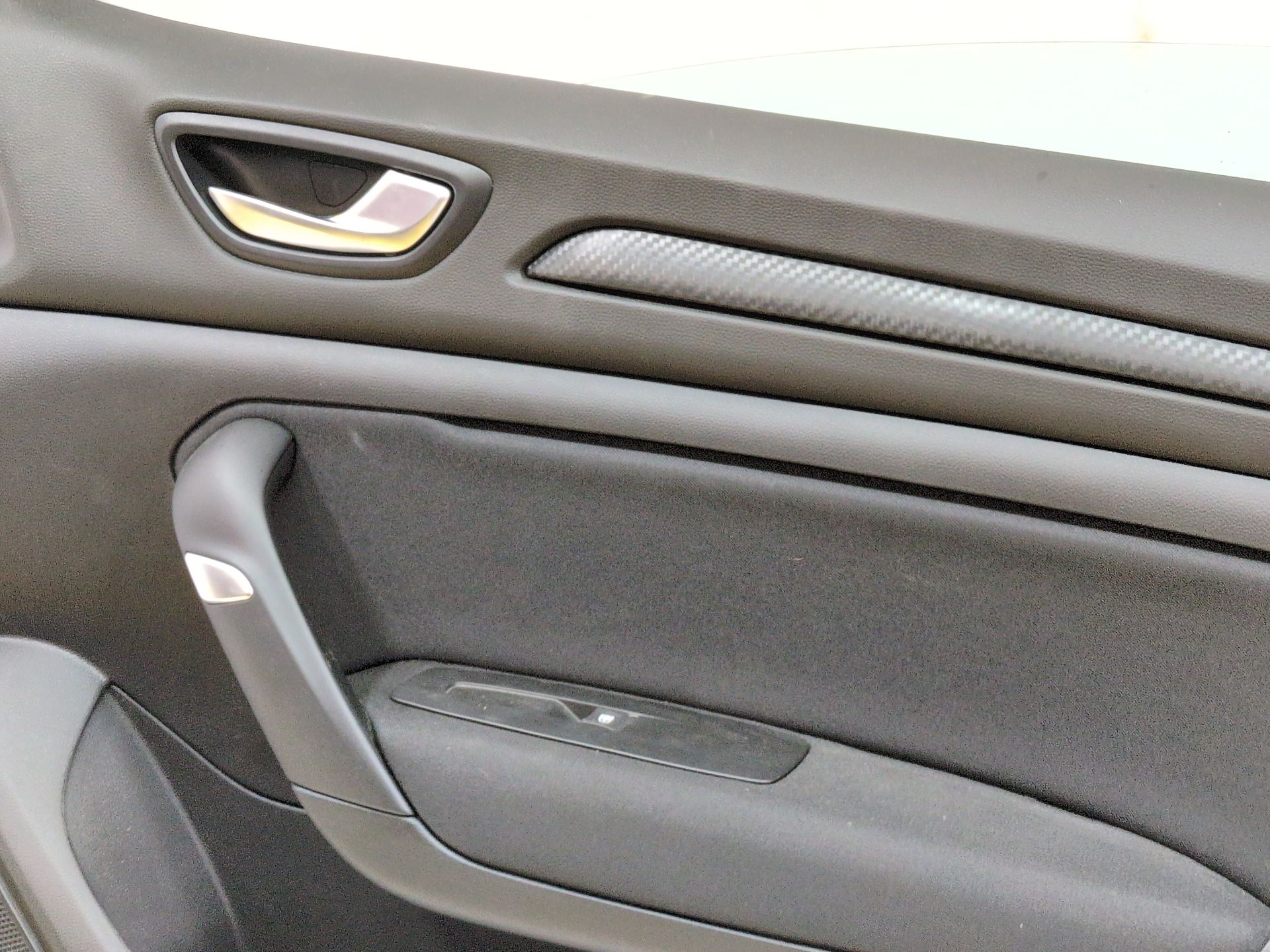 puerta_delantera_derecha_801001148r_blue_cosmos_terpr_renault_megane_iv_hatchback_b9a_m_n_1_5_blue_dci_95_b9a2