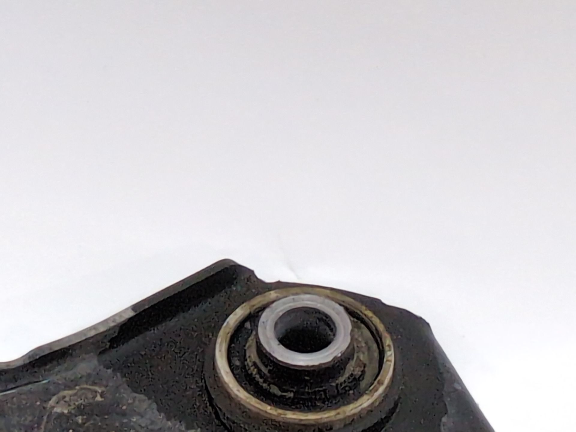 brazo_suspension_inferior_delantero_izquierdo_545058992r_renault_megane_iv_hatchback_b9a_m_n_1_5_blue_dci_95_b9a2