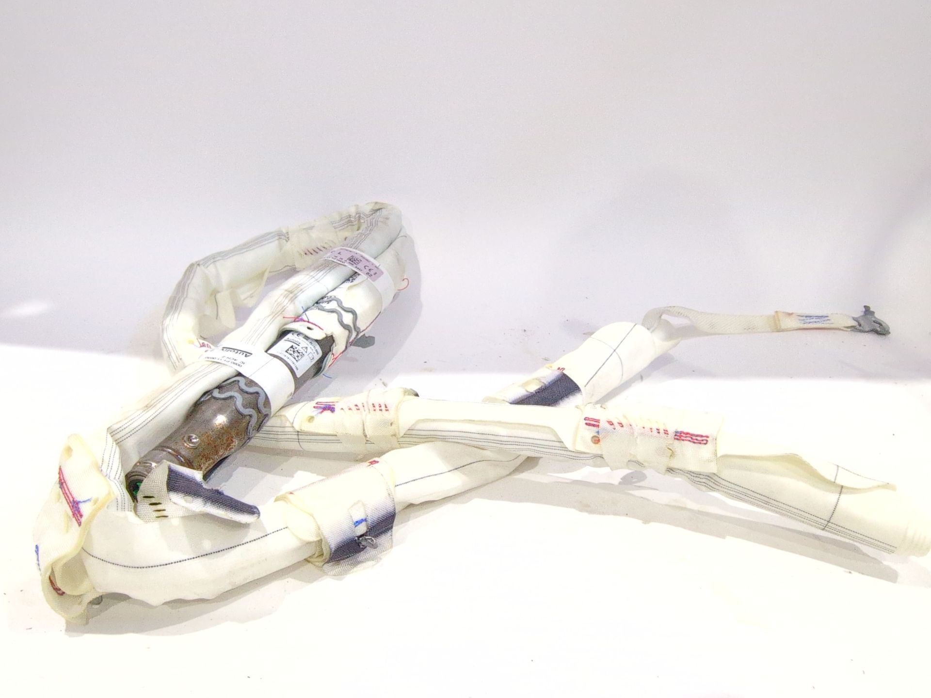 airbag_cortina_delantero_izquierdo_985p13017r_renault_megane_iv_hatchback_b9a_m_n_1_5_blue_dci_95_b9a2