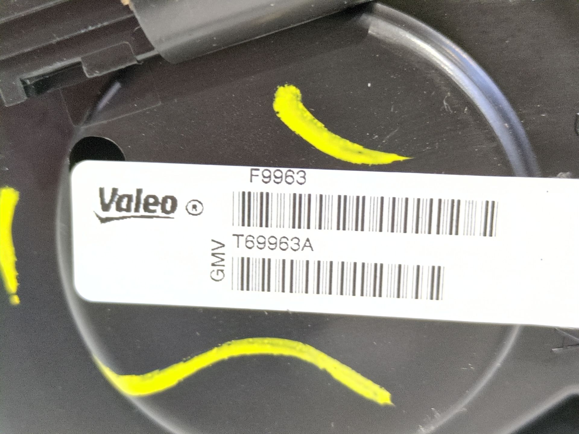 motor_calefaccion_t69963a_f9963_renault_megane_iv_hatchback_b9a_m_n_1_5_blue_dci_95_b9a2