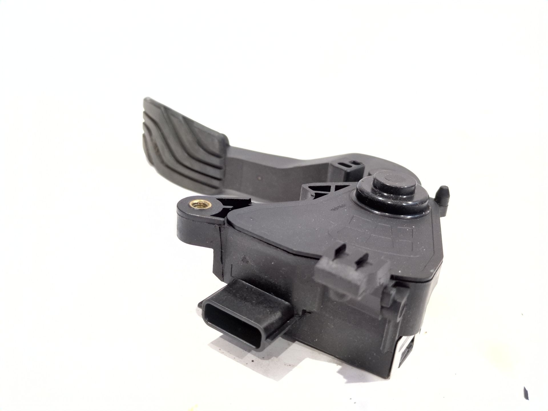 potenciometro_pedal_180020000r_renault_megane_iv_hatchback_b9a_m_n_1_5_blue_dci_95_b9a2