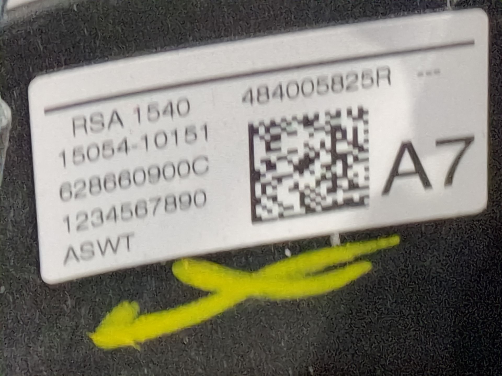 volante_484005825r_renault_kadjar_ha_hl_1_5_dci_110_hla3