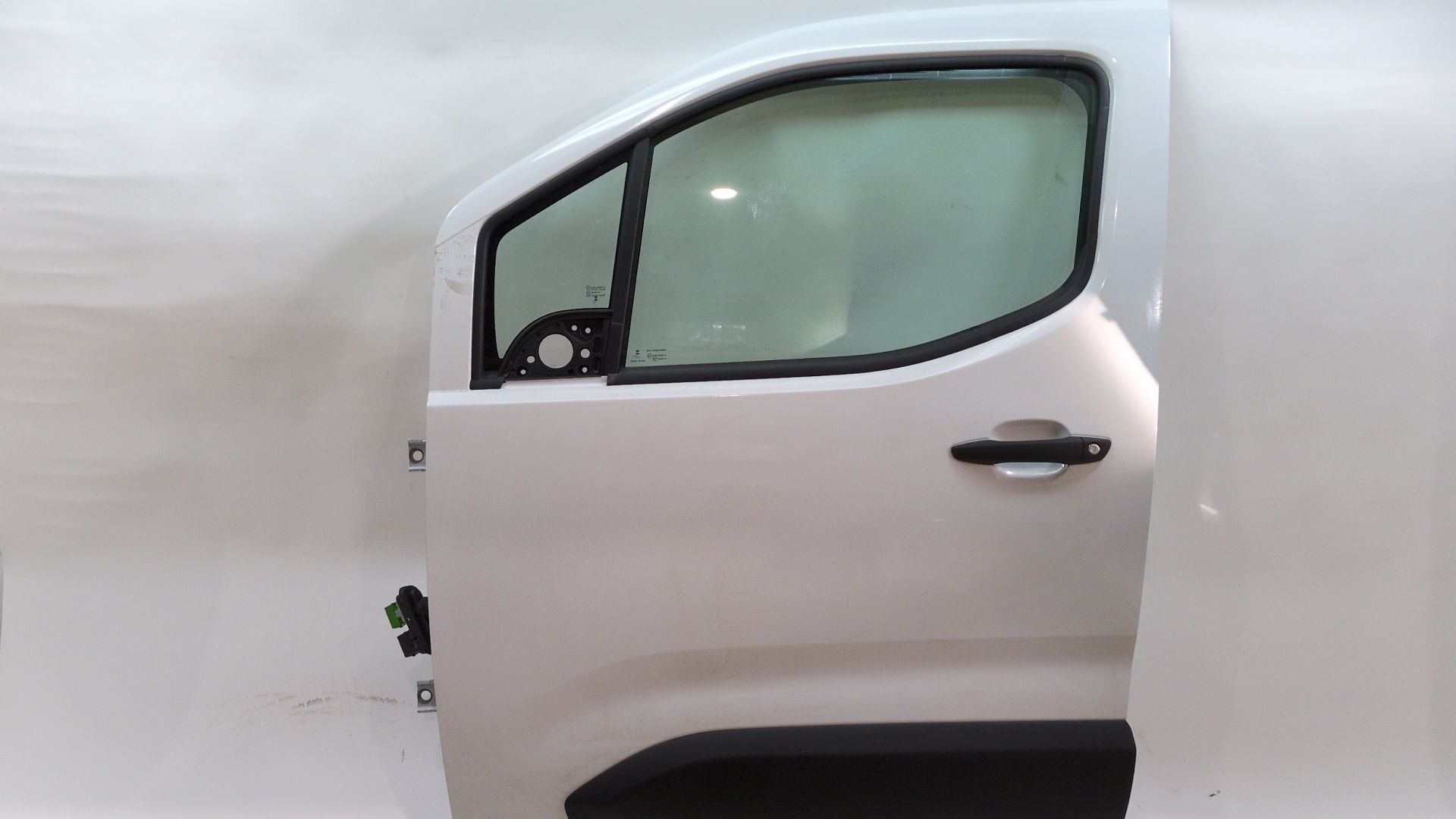puerta_delantera_izquierda_9843490080_citr_n_berlingo_berlingo_first_furgoneta_monovolumen_m_1_6_hdi_92