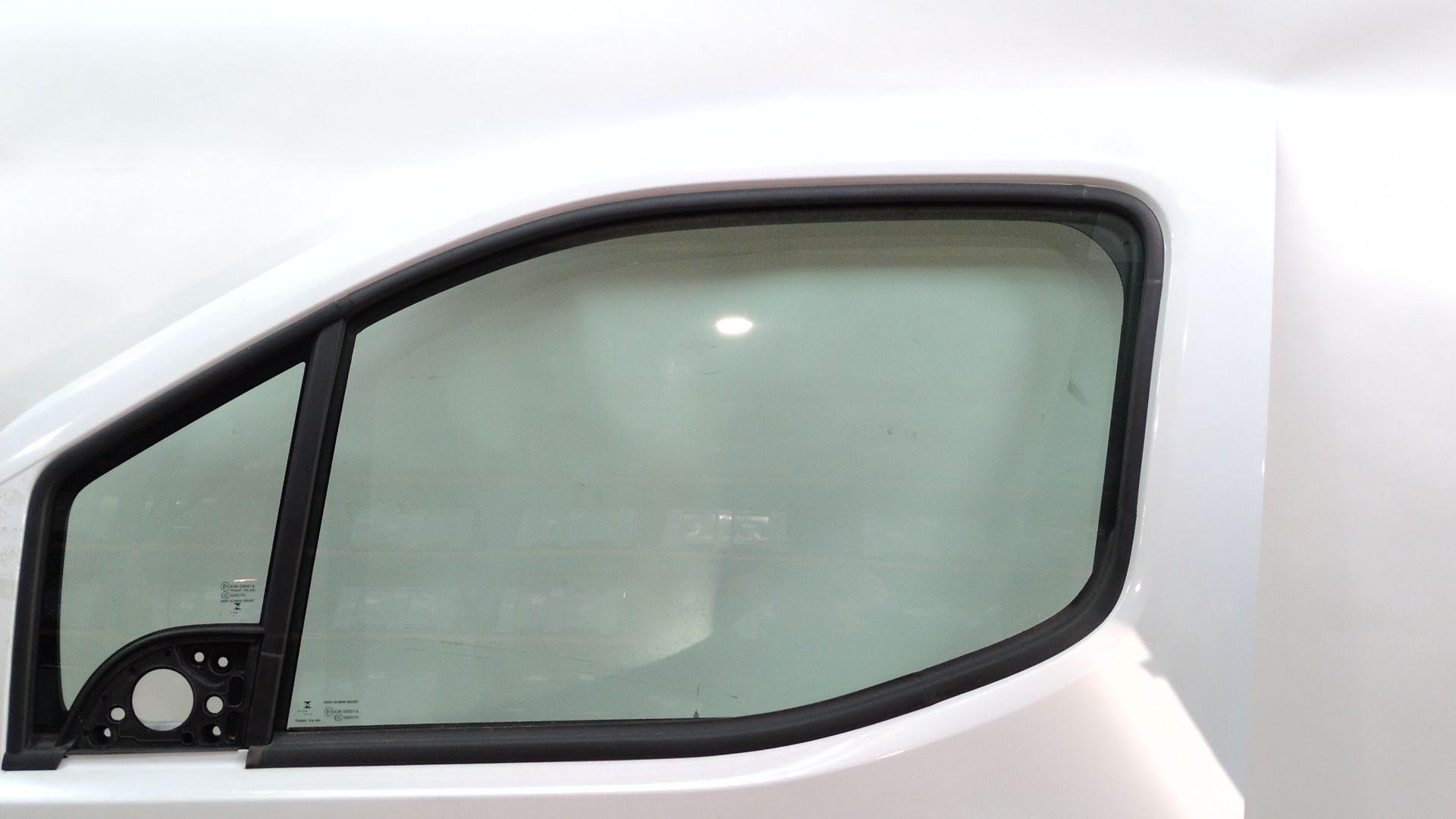 puerta_delantera_izquierda_9843490080_citr_n_berlingo_berlingo_first_furgoneta_monovolumen_m_1_6_hdi_92