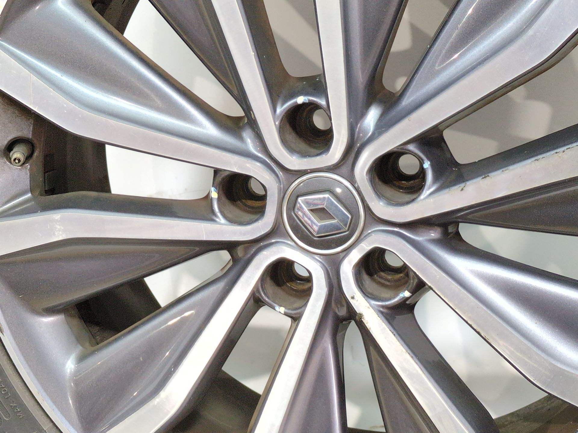 llanta_aluminio_403005400r_renault_kadjar_ha_hl_1_5_dci_110_hla3