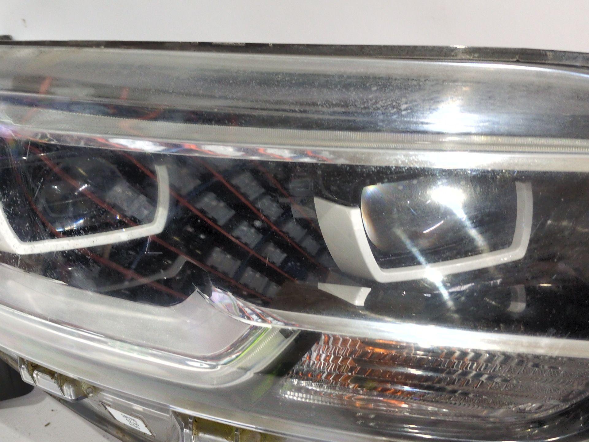 faro_derecho_260109679r_renault_kadjar_ha_hl_1_5_dci_110_hla3