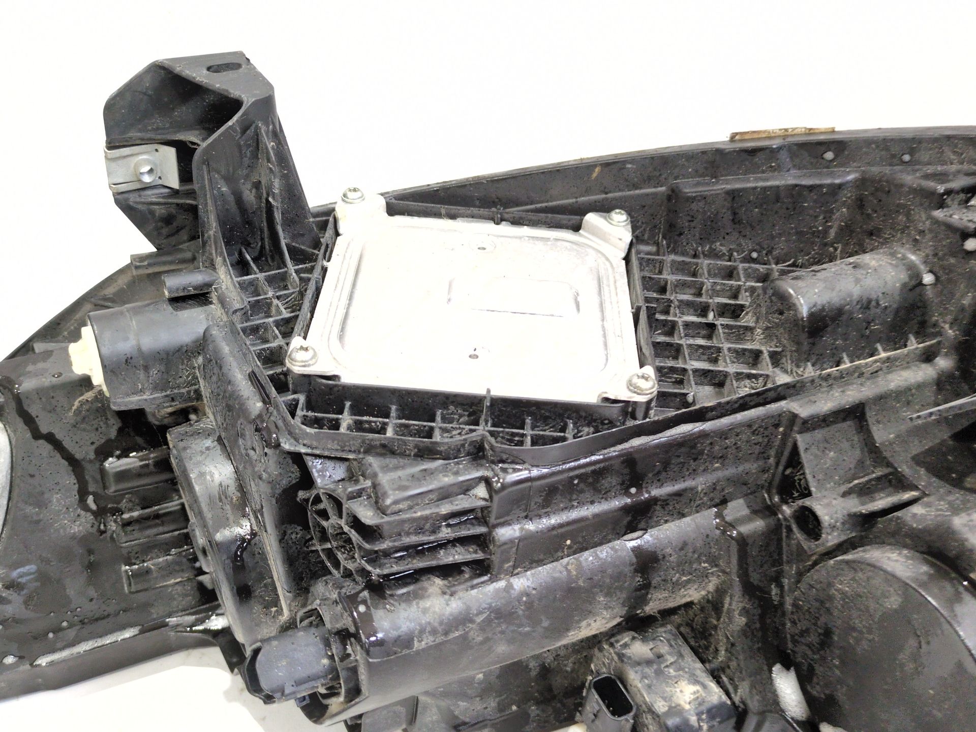 faro_derecho_260109679r_renault_kadjar_ha_hl_1_5_dci_110_hla3