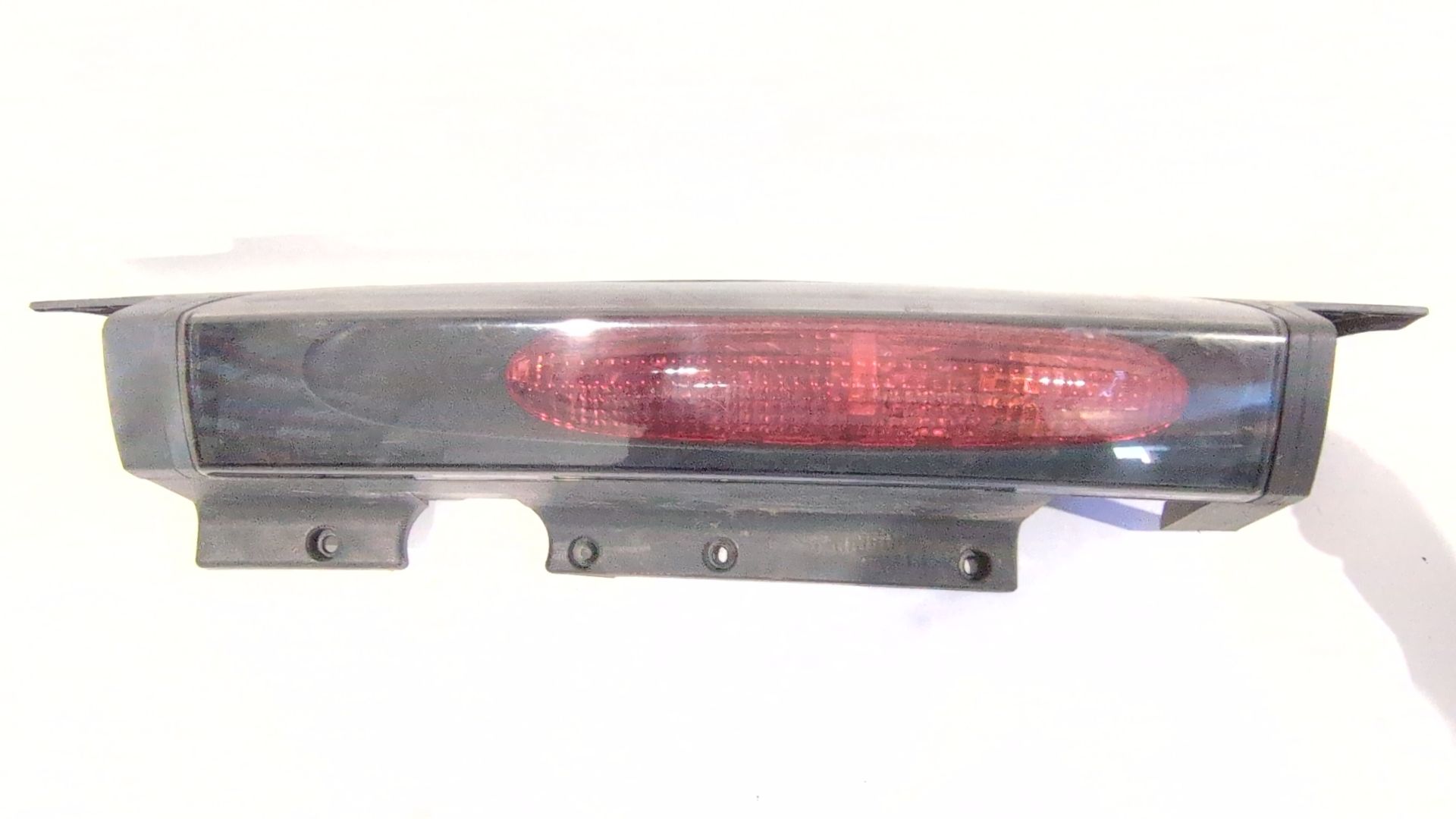 piloto_trasero_derecho_25460210_8200336834_nissan_primastar_furgoneta_x83_1_9_dci_100