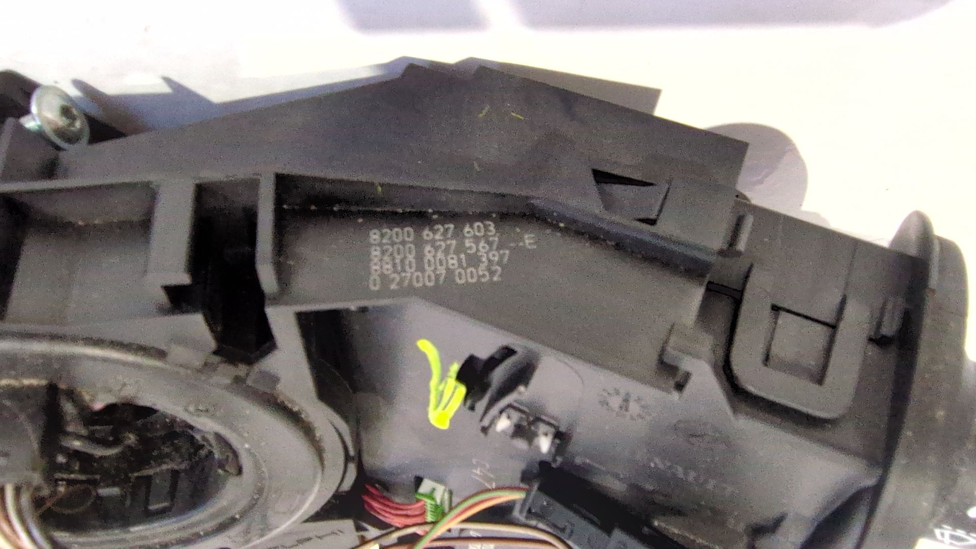 mando_multifuncion_8201590627_renault_clio_iii_br0_1_cr0_1_1_5_dci_c_br0g_c_br1g