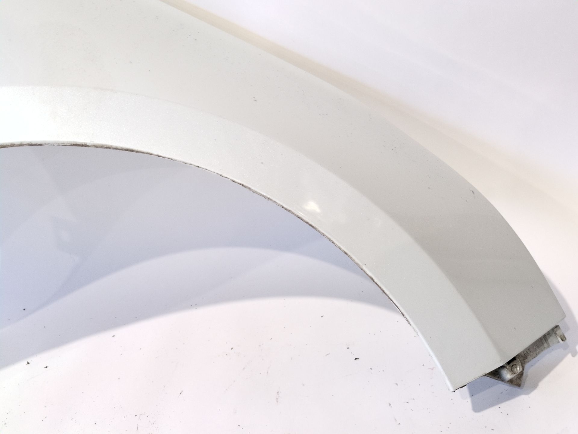 aleta_delantera_derecha_631009406r_renault_talisman_lp_2_0_blue_dci_200_lpal